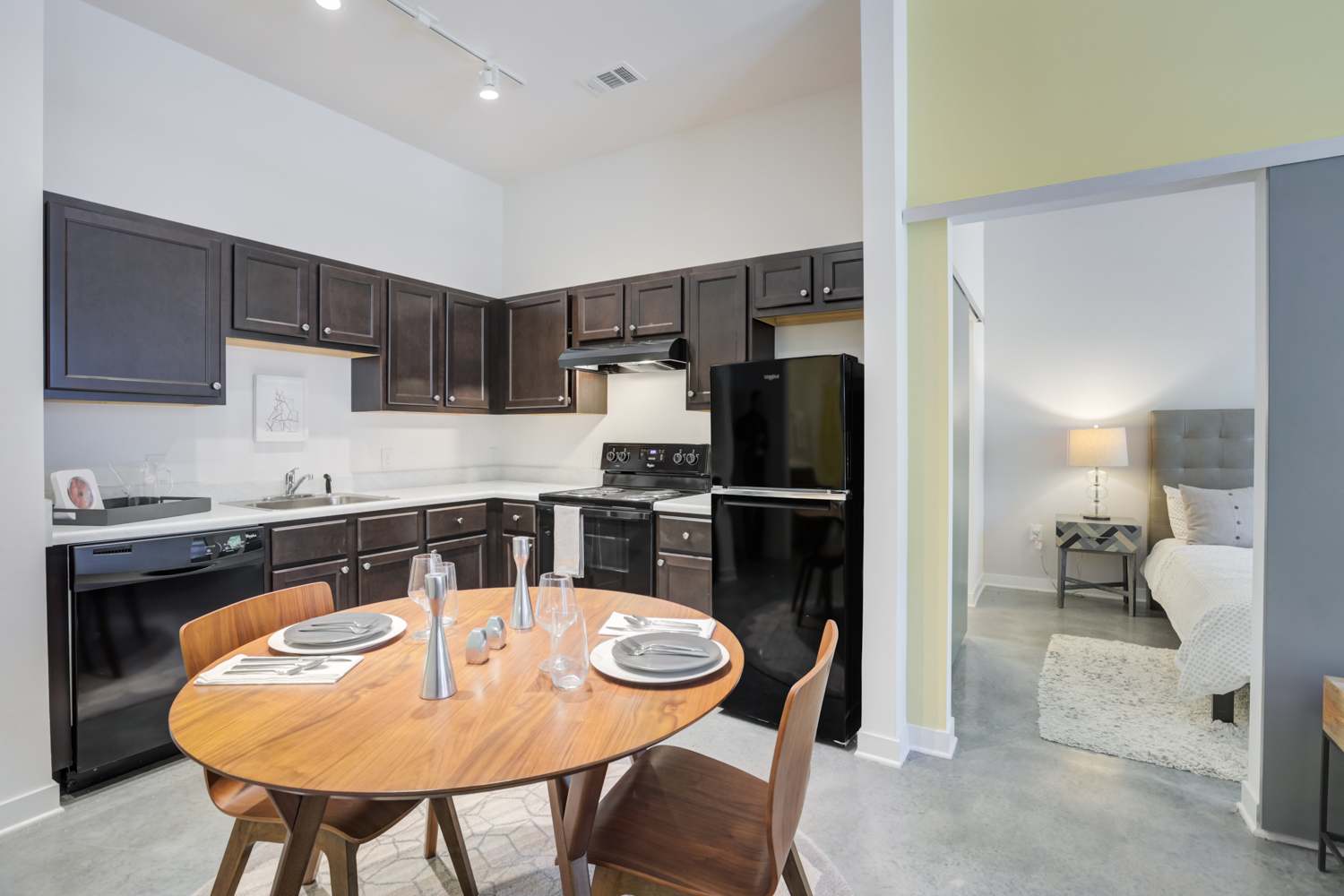 Canalside Lofts – photo 2