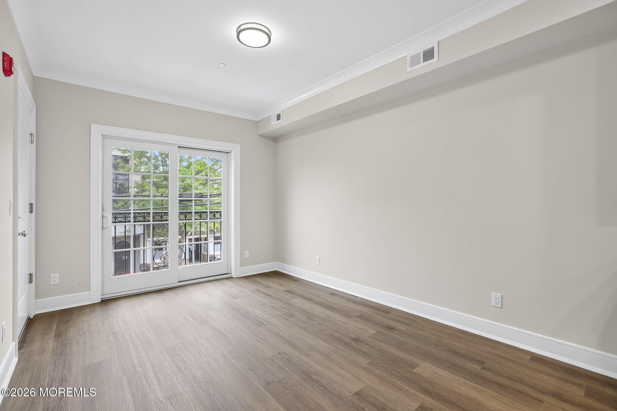 112 Brighton Avenue – photo 2
