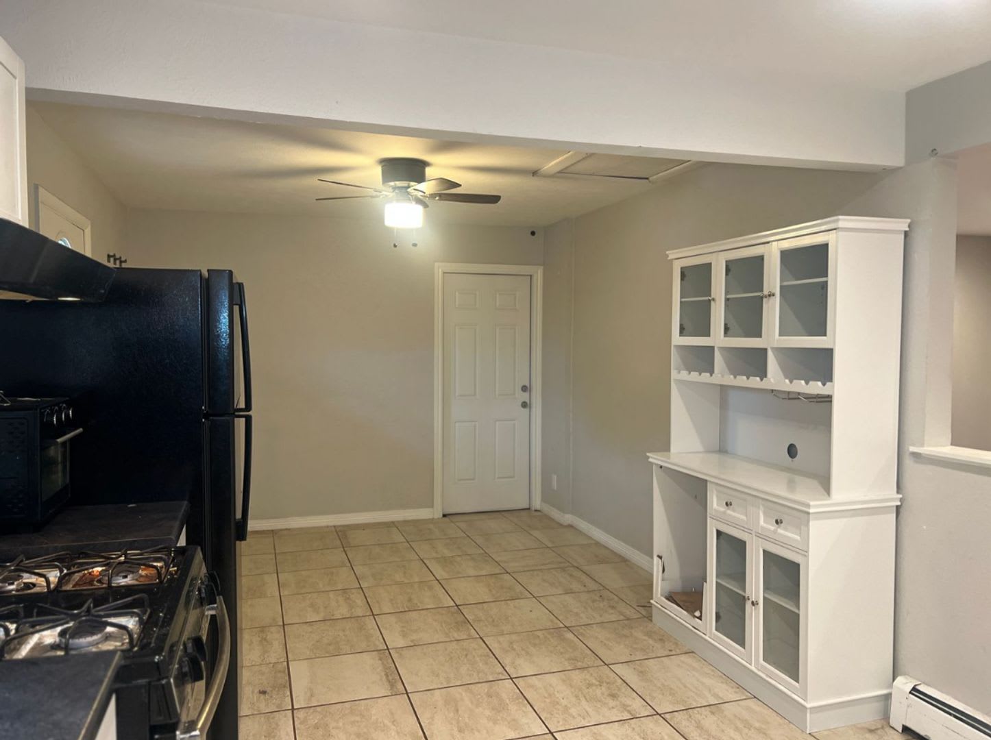 3 bedroom in Golden with Garage!!! **Move-In Special** – photo 3