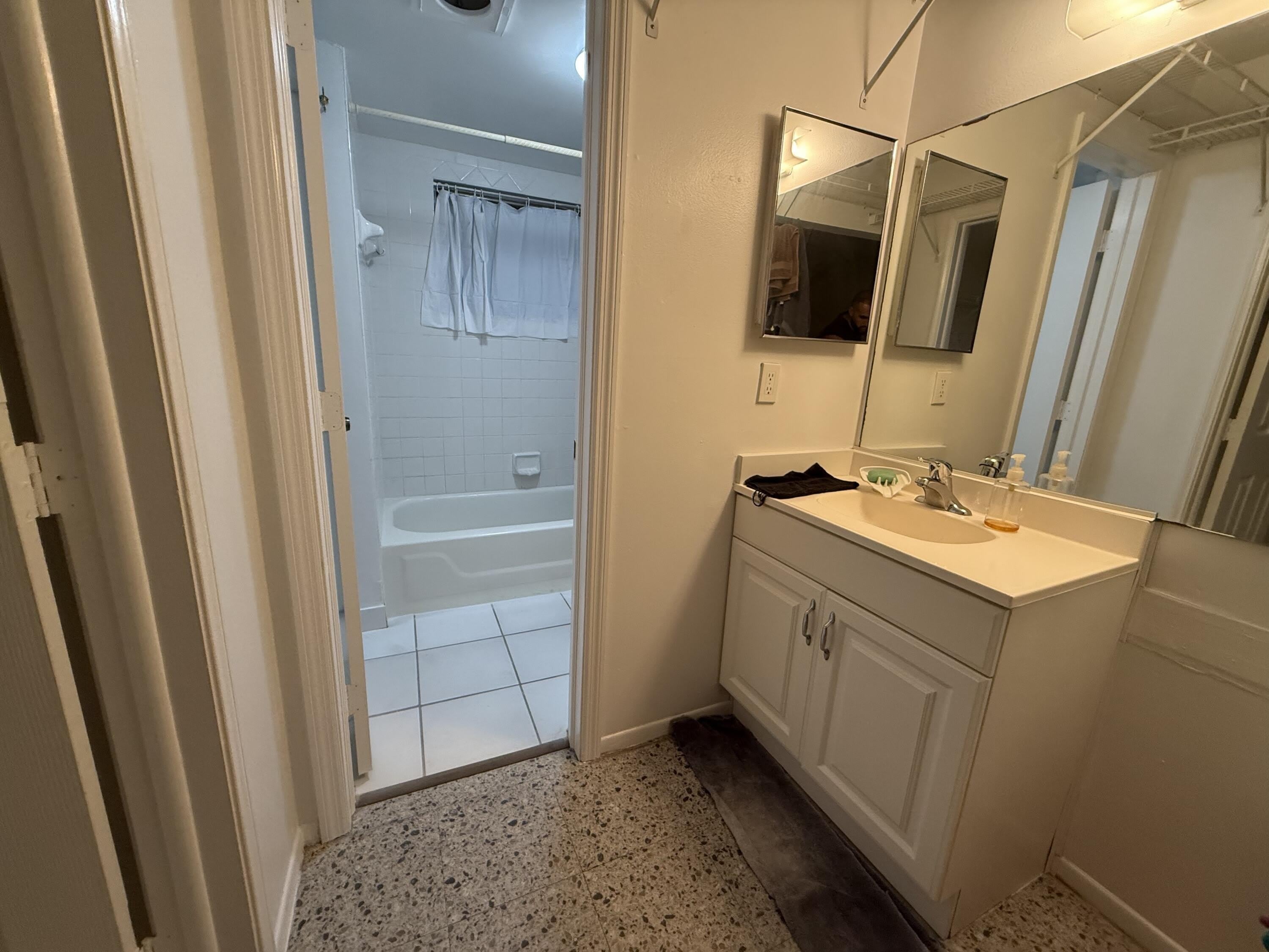 9450 LIVE OAK Place – photo 3