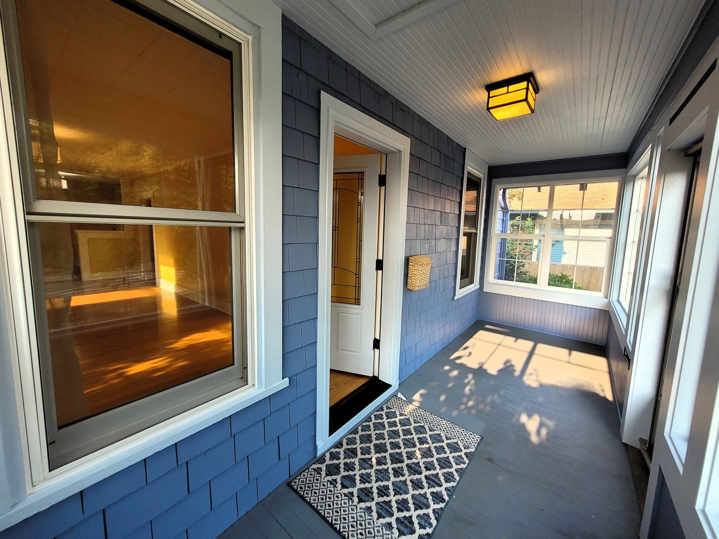 Beautiful Classic Home in Columbia Neighborhood – photo 4