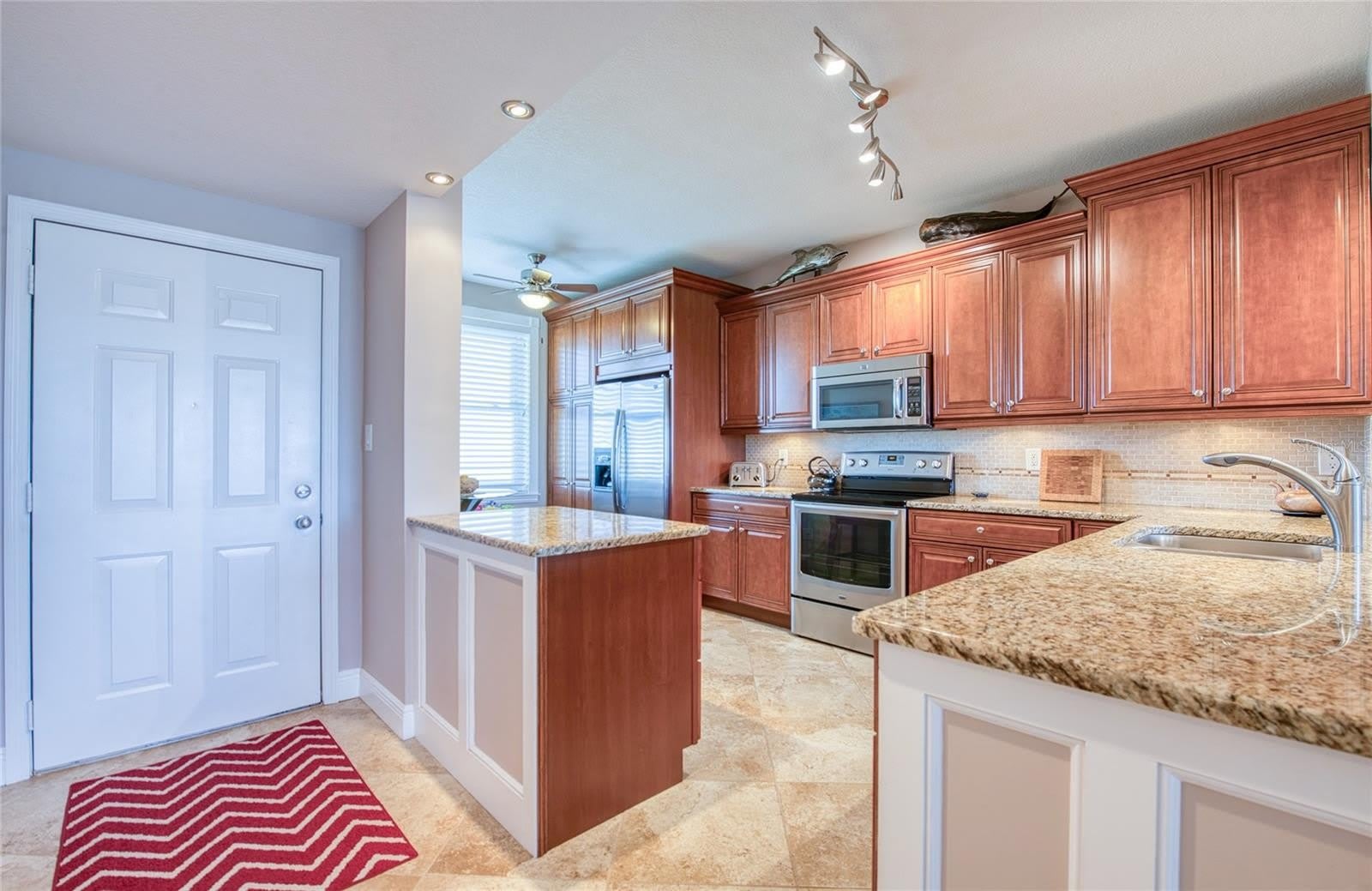 7984 SAILBOAT KEY Boulevard S – photo 3