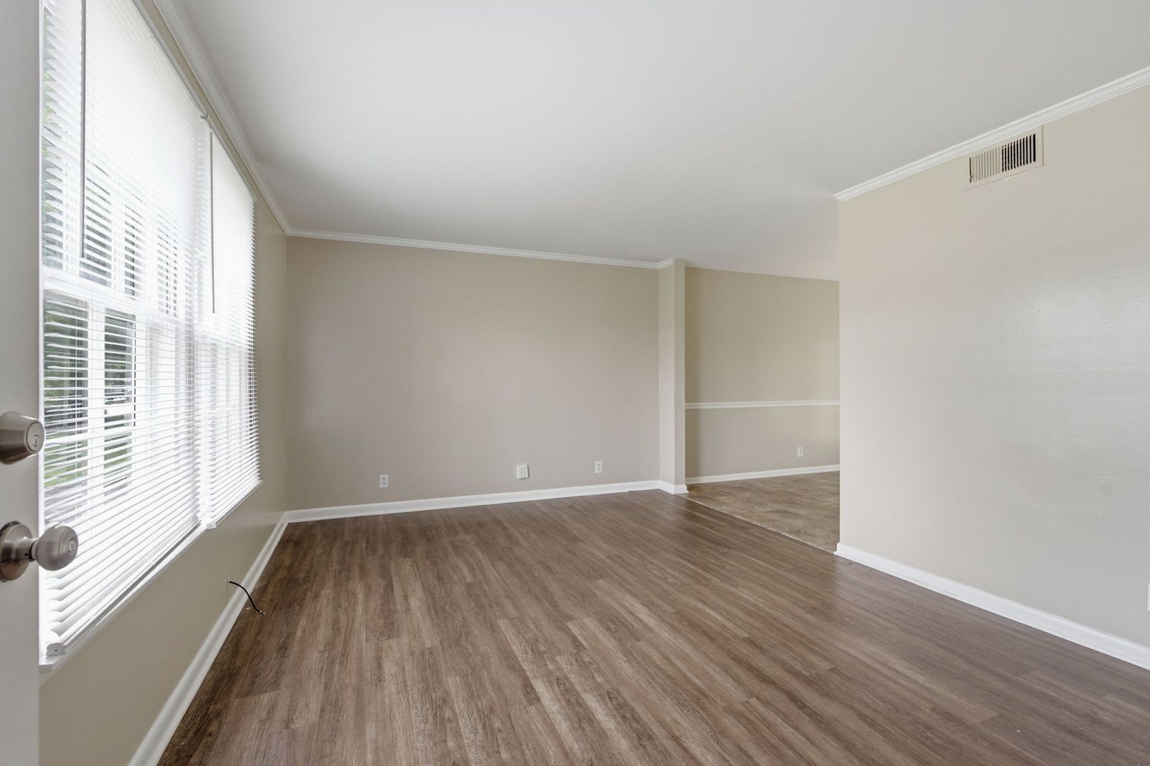 Charming 2-Story Bellevue Townhome in Nashville – photo 5