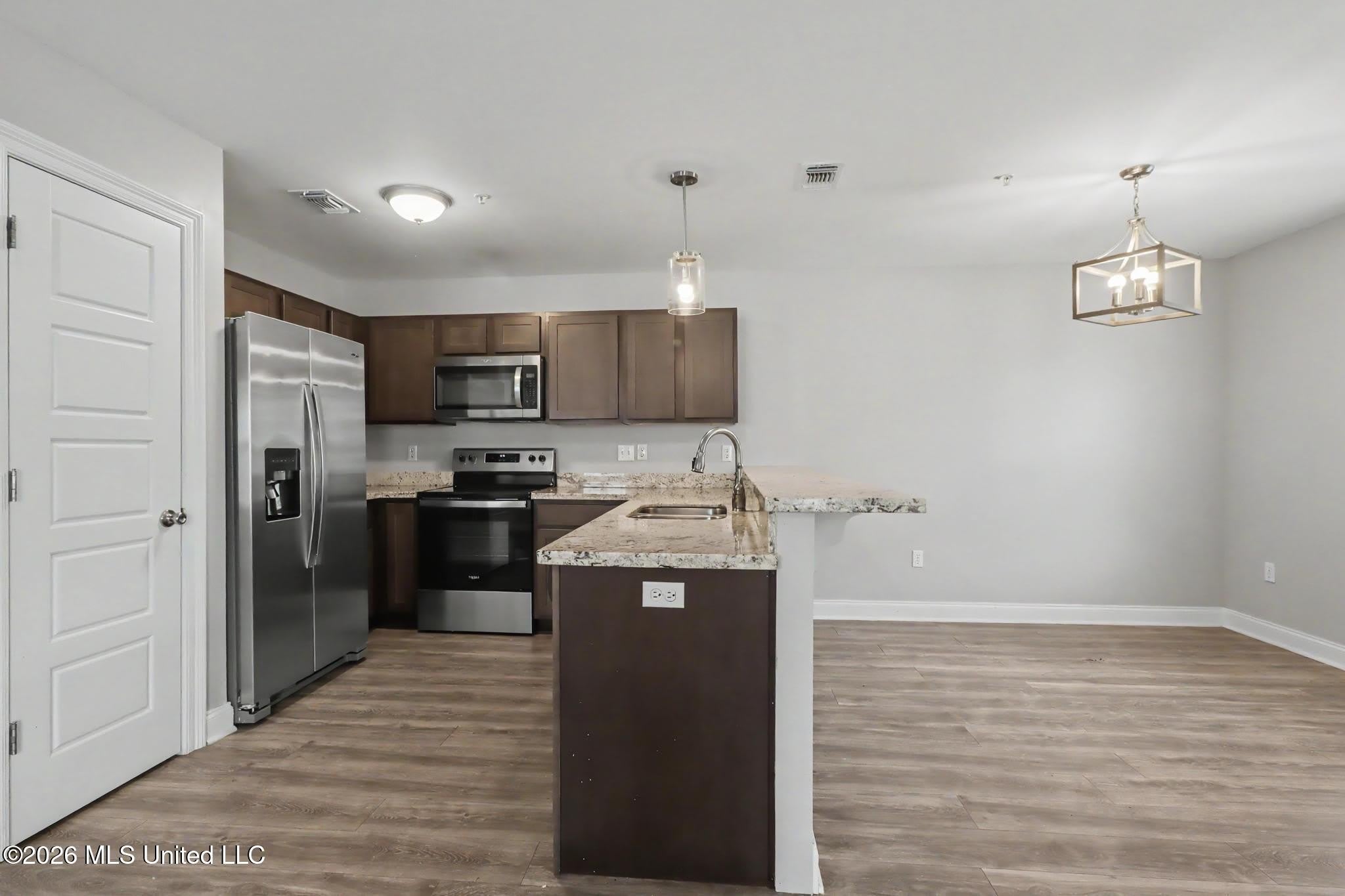12056 Turnberry Cove – photo 3