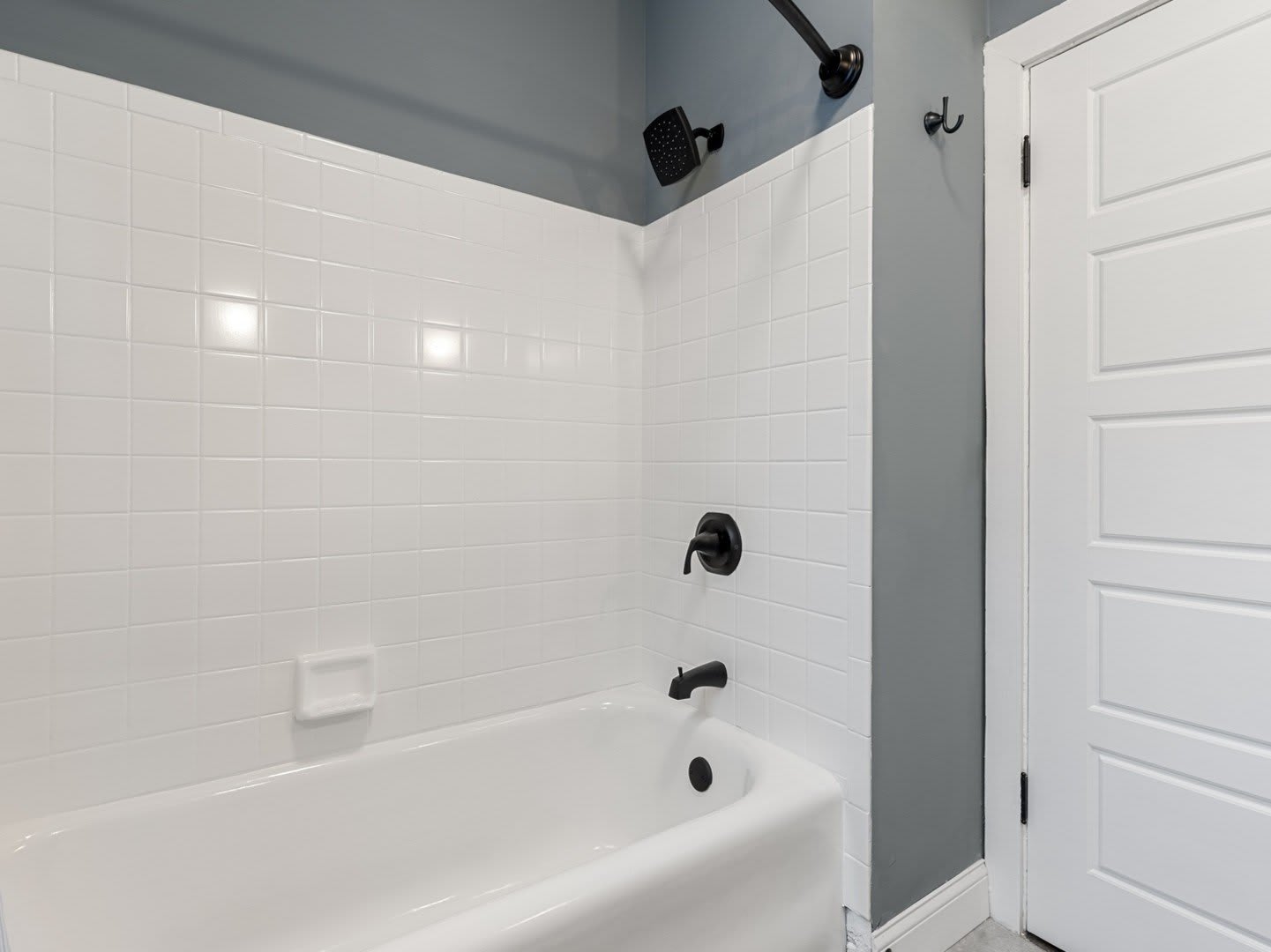 7649 S Yates Boulevard – photo 3