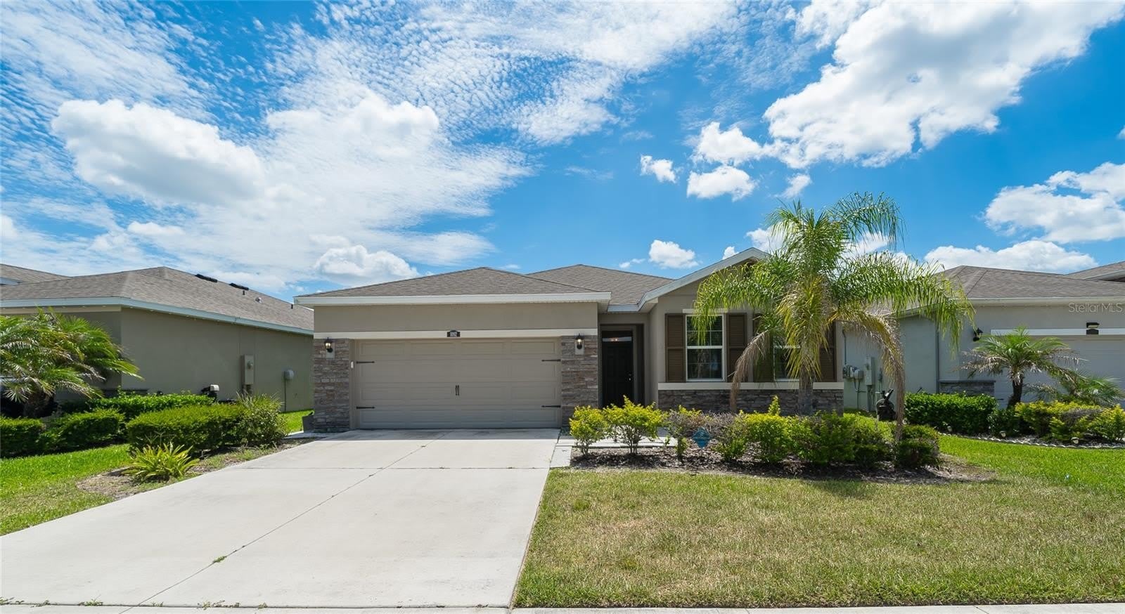 1092 Pipestone Place – photo 2