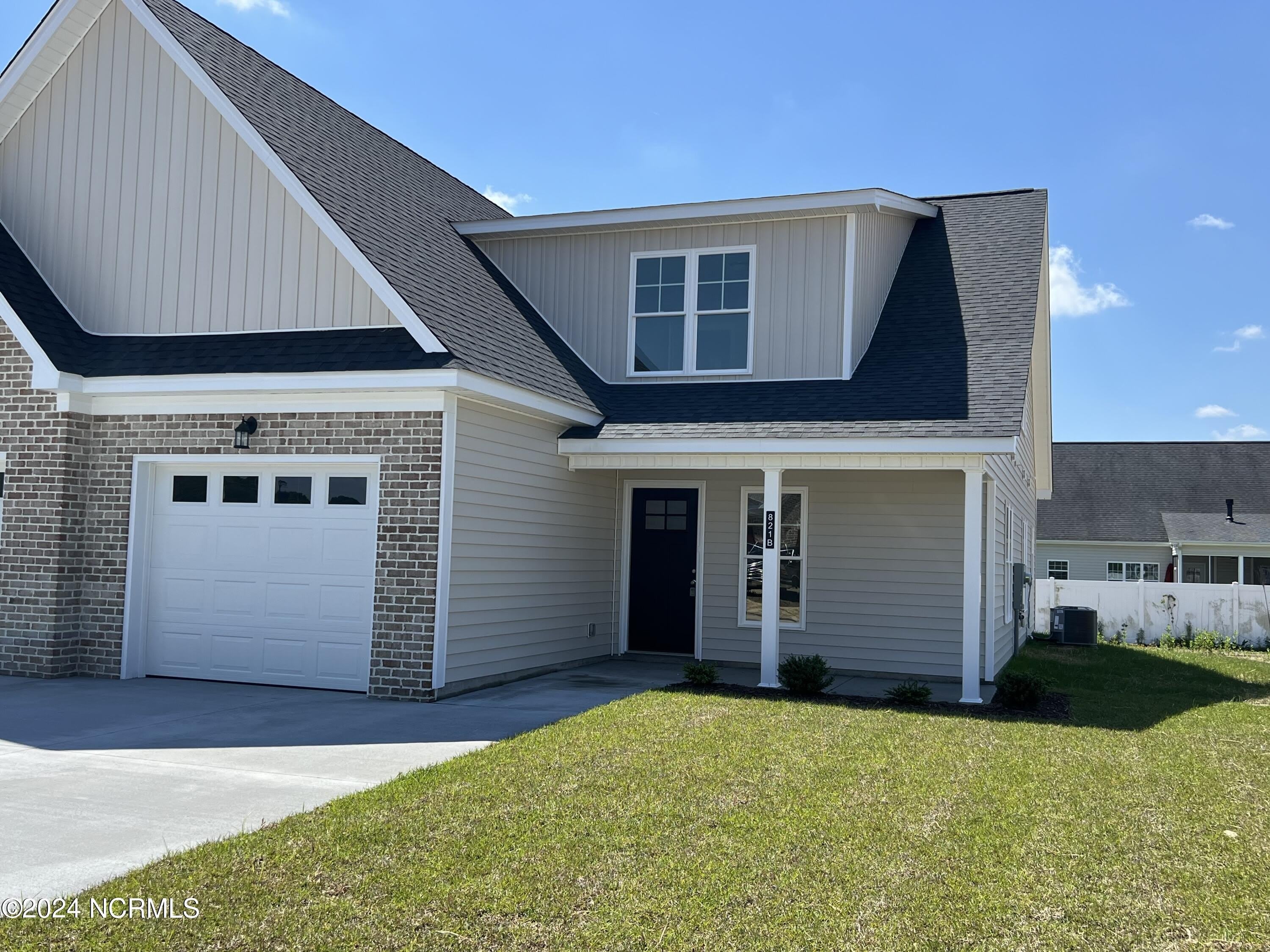 821 Sarah Rebecca Drive – photo 1