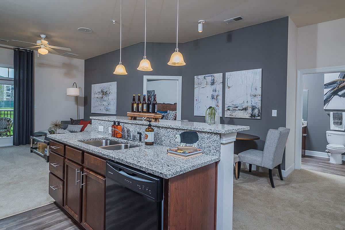 304 Tolbelt Ct – photo 5