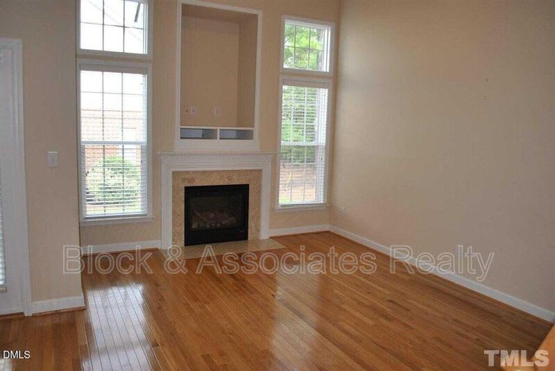 4305 Flintlock Lane – photo 3