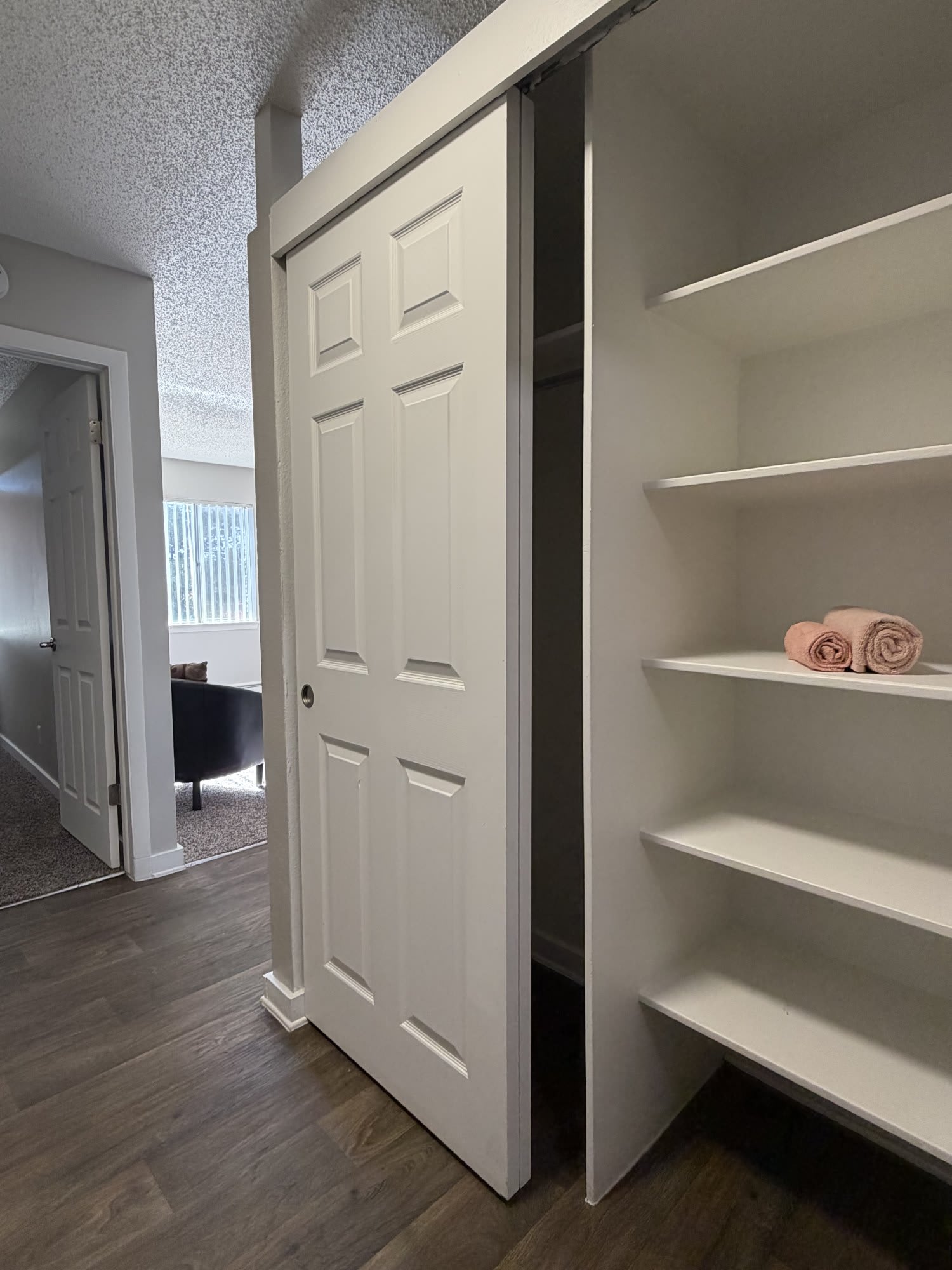 Airlan Arms Apartments – photo 3