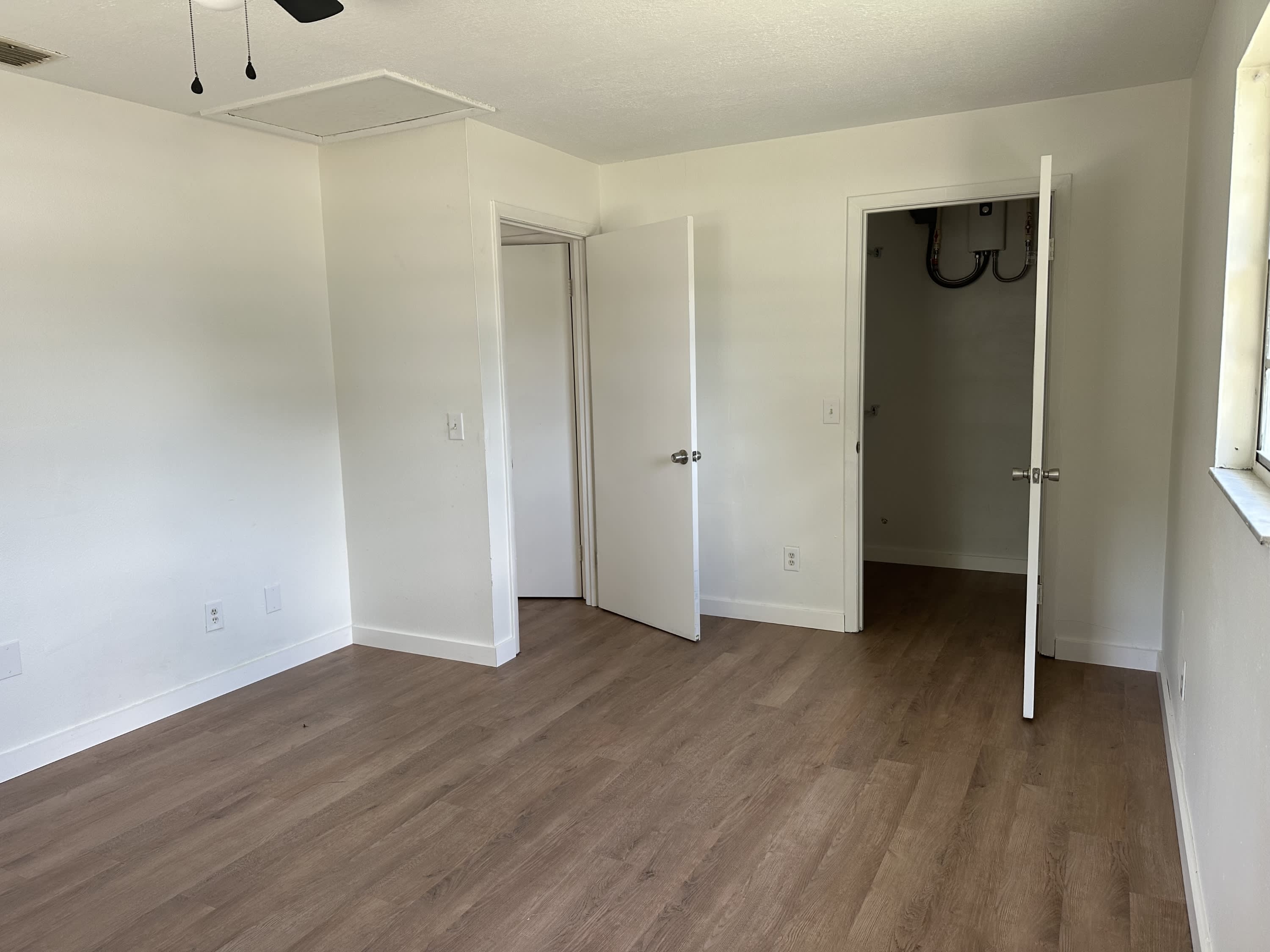 2931 Southeast 52Nd Avenue – photo 1