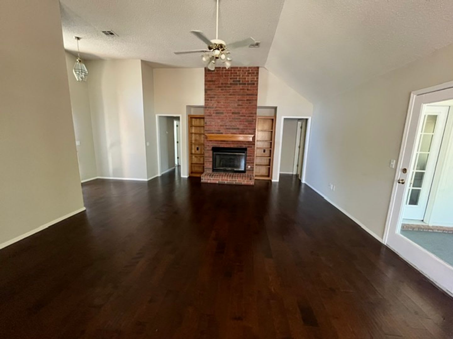 Beautiful 3 Bedroom in Whispering Timbers! – photo 2