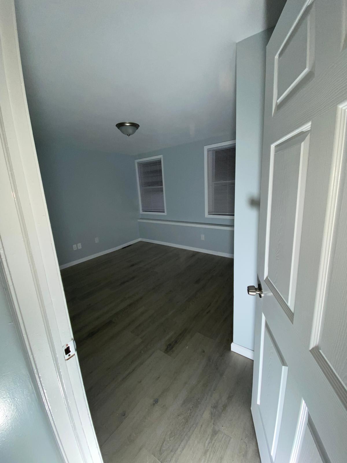 1140 Wolf Street – photo 2