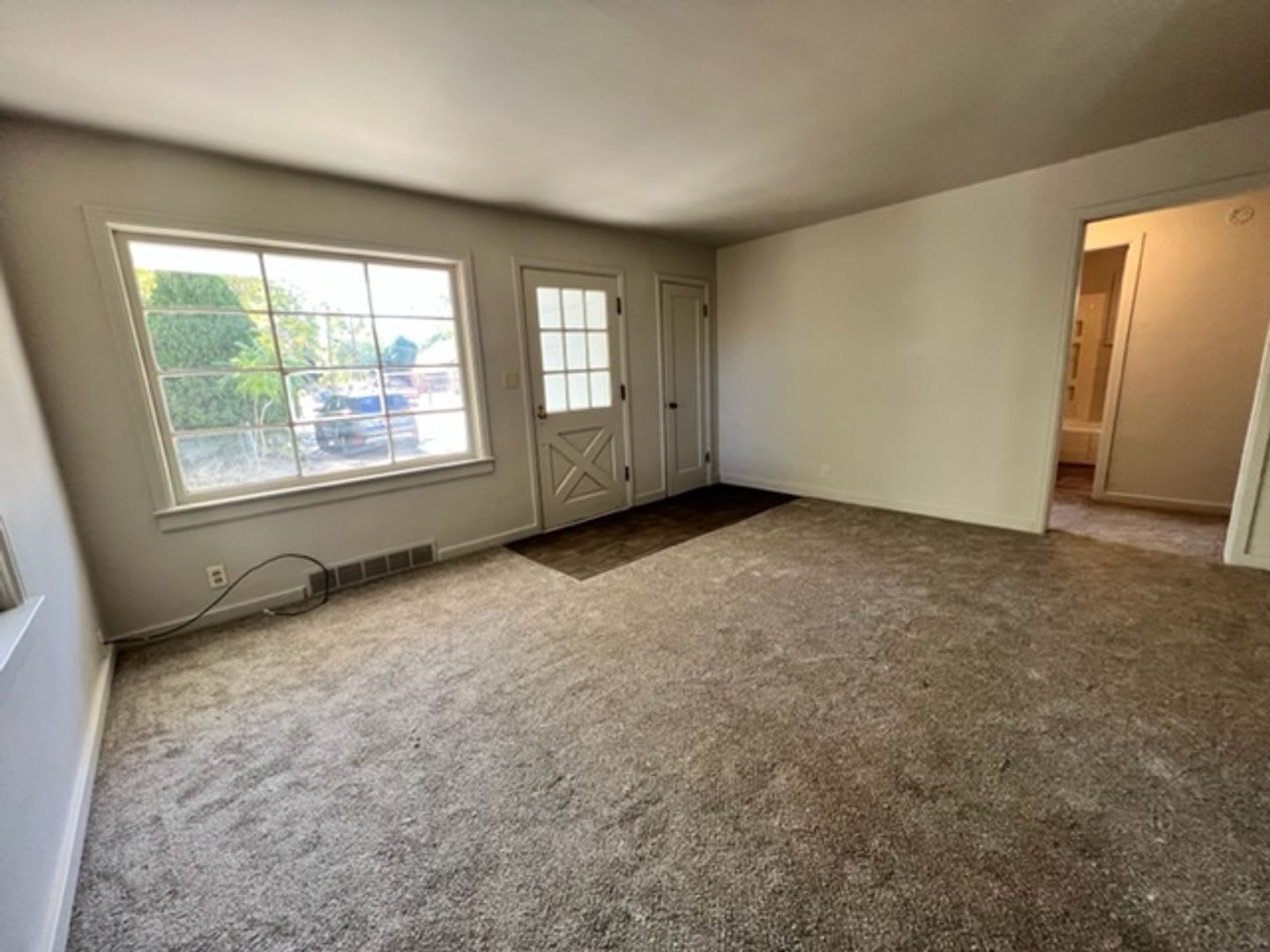1622 W Spaulding – photo 3