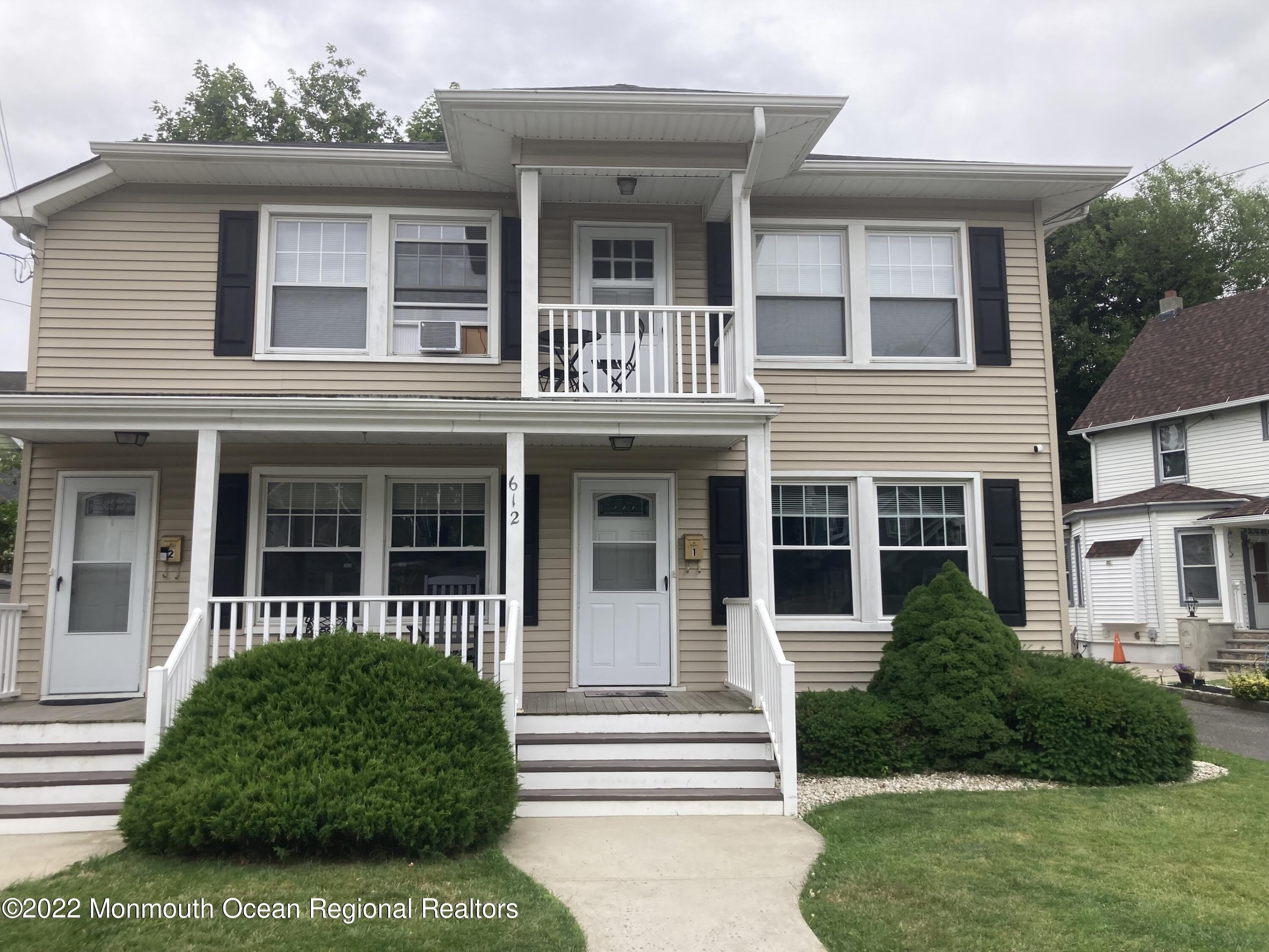 612 Campbell Avenue – photo 1