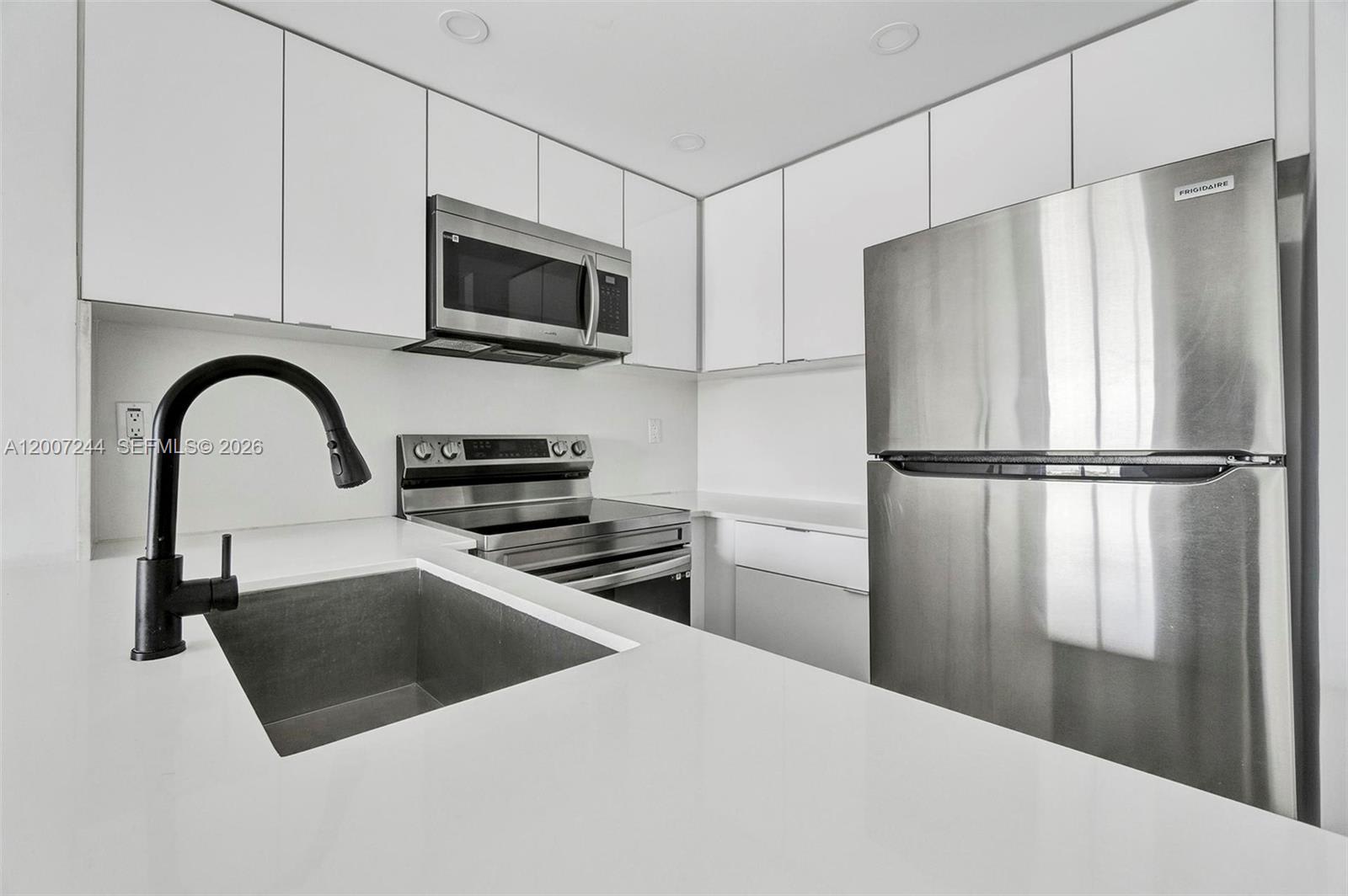 620 Southwest 10th Street – photo 2