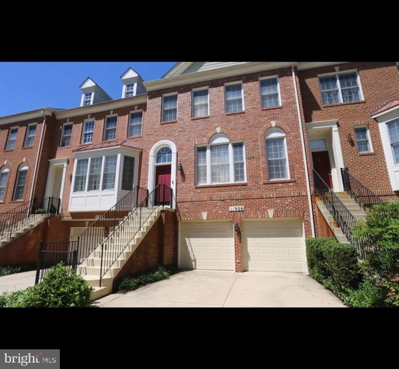 11906 CASTLEGATE Court – photo 1