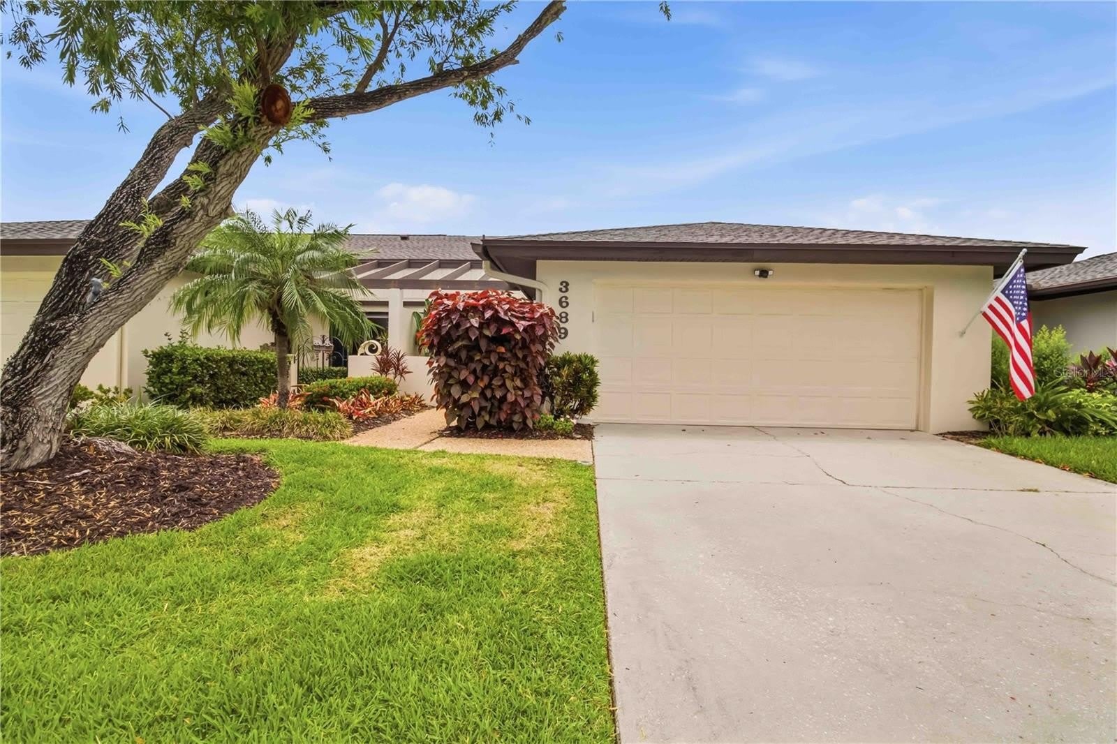 3689 GLENEAGLE Drive – photo 1