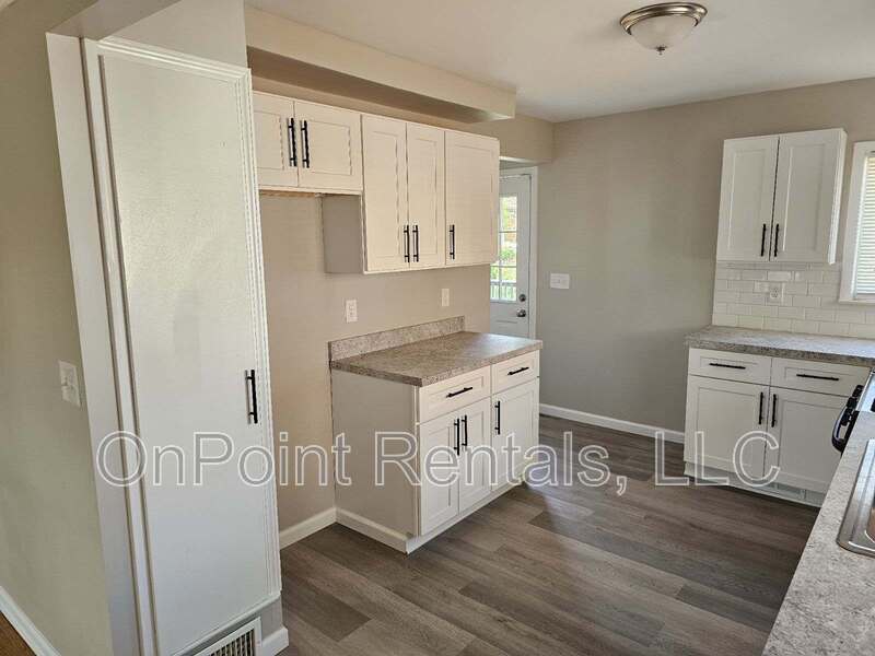26926 Dover – photo 5