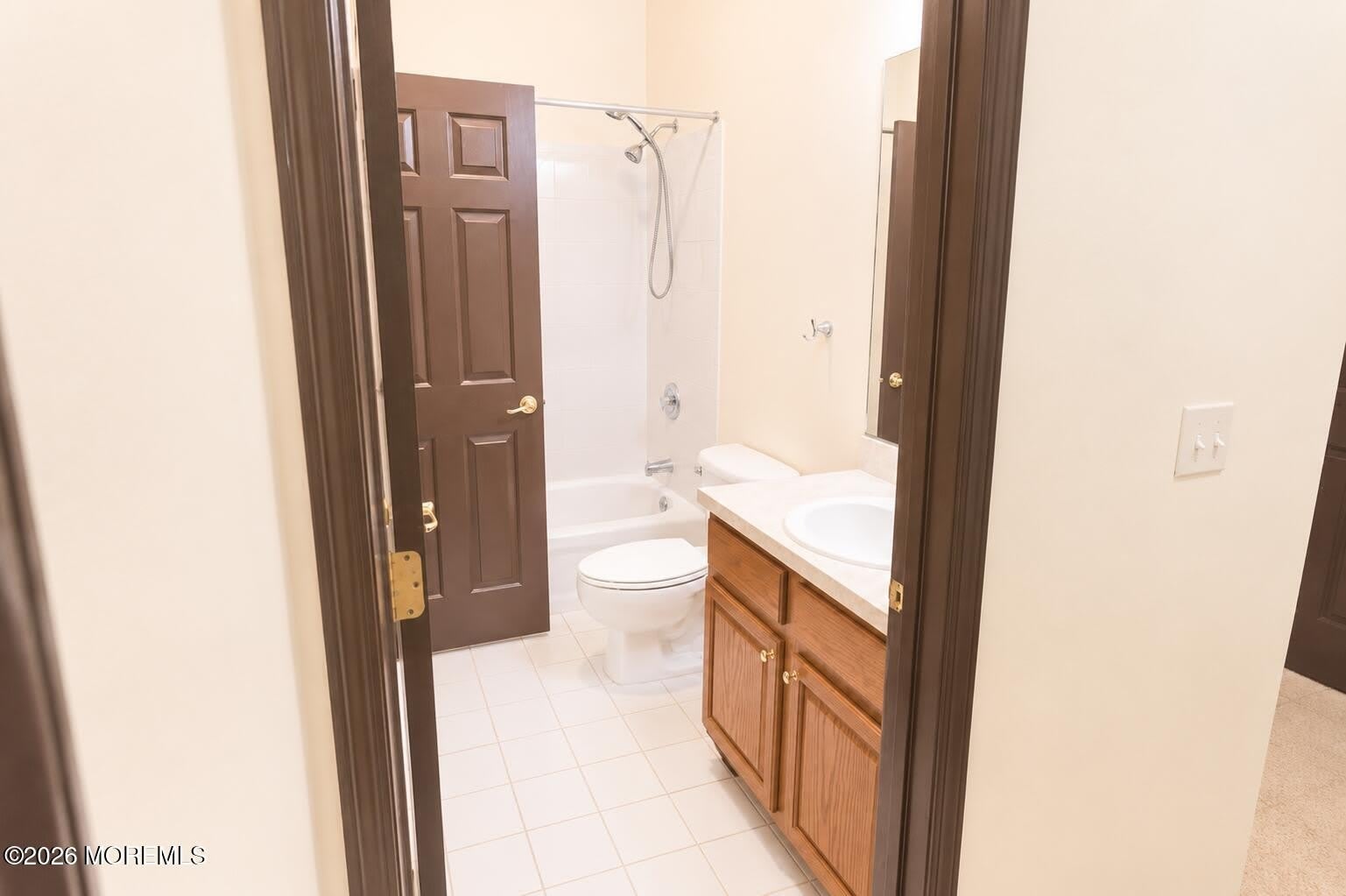 526 Saint Andrews Place – photo 5