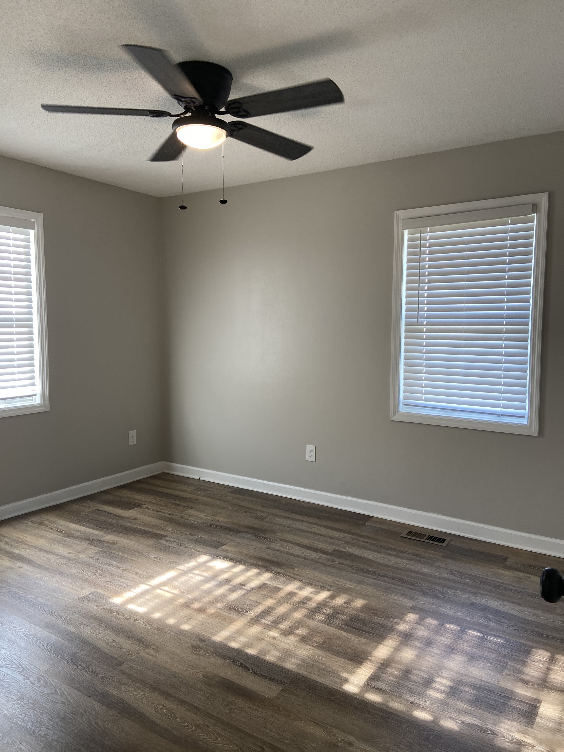145 Viking Dr.#15 – photo 3