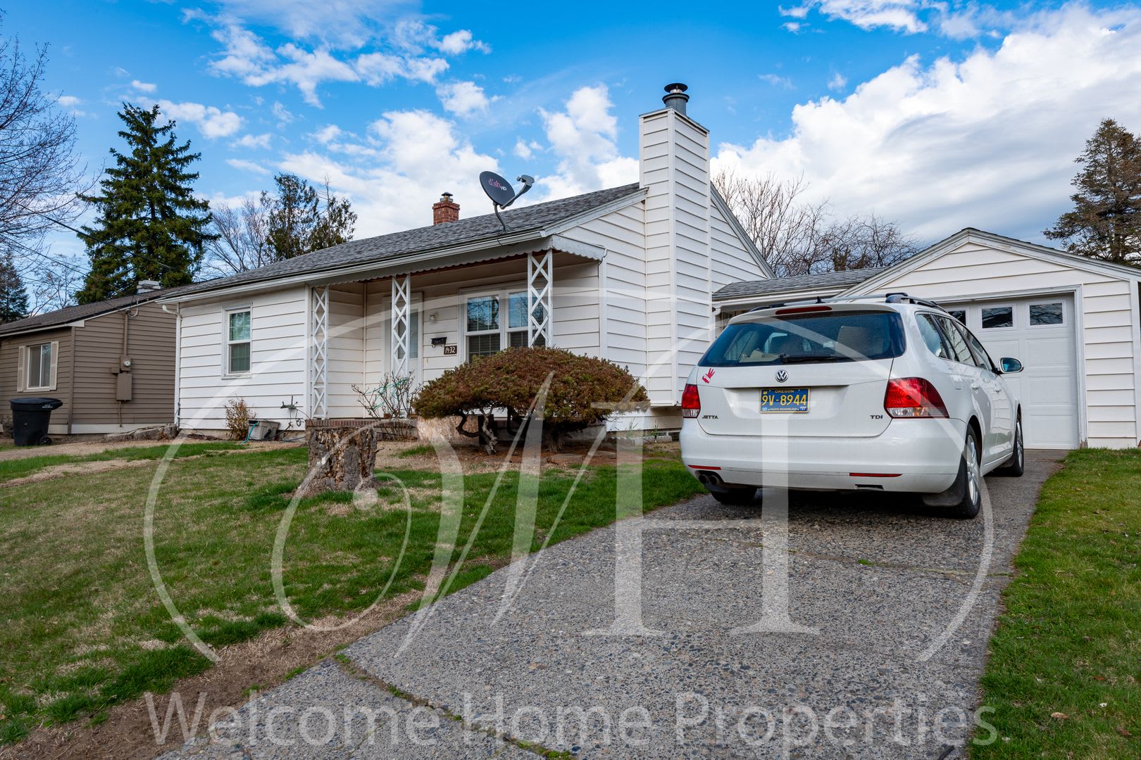 Great 3 Bedroom Home With Big Backyard – photo 3