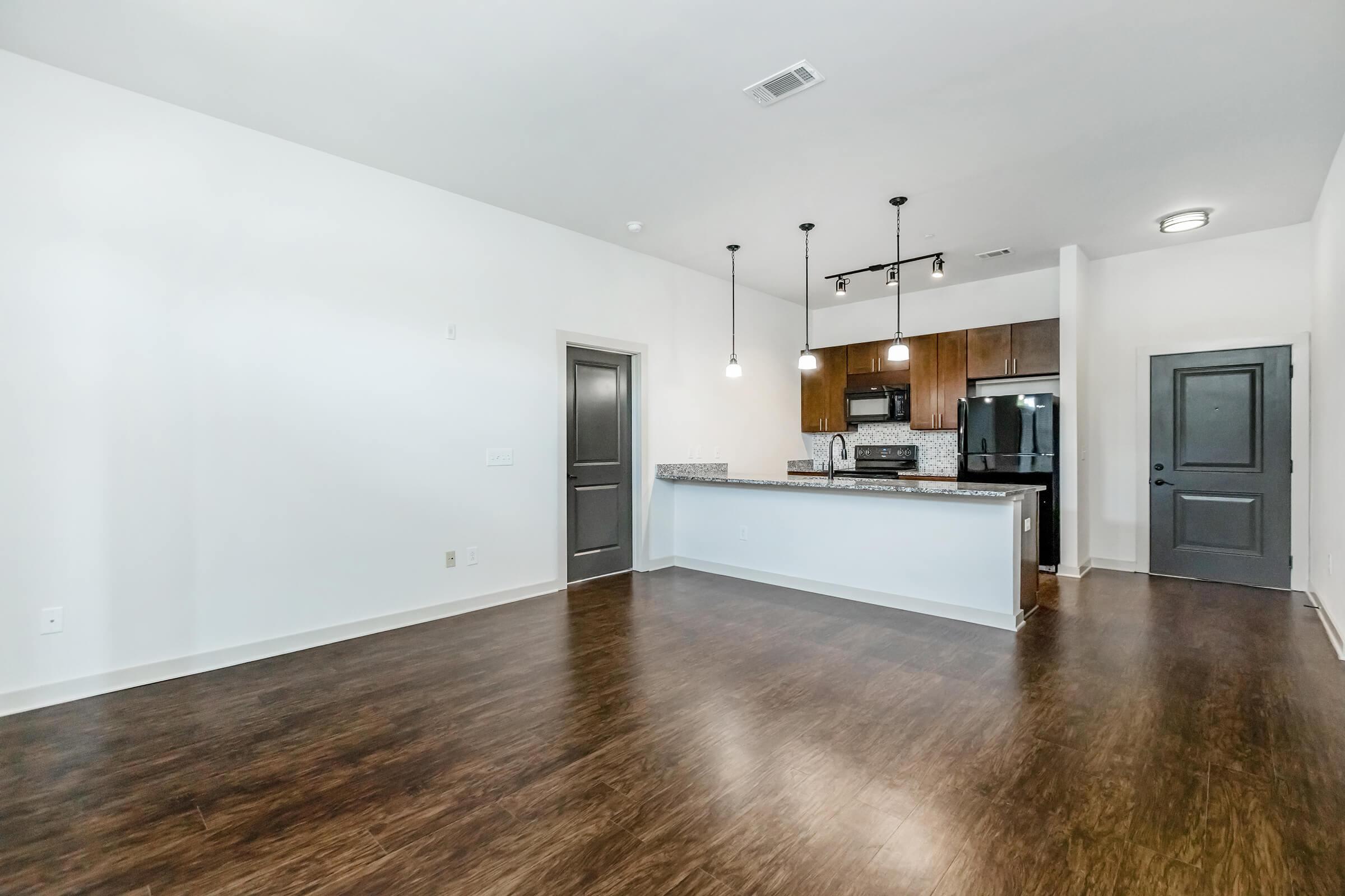 1810 Belcourt – photo 4