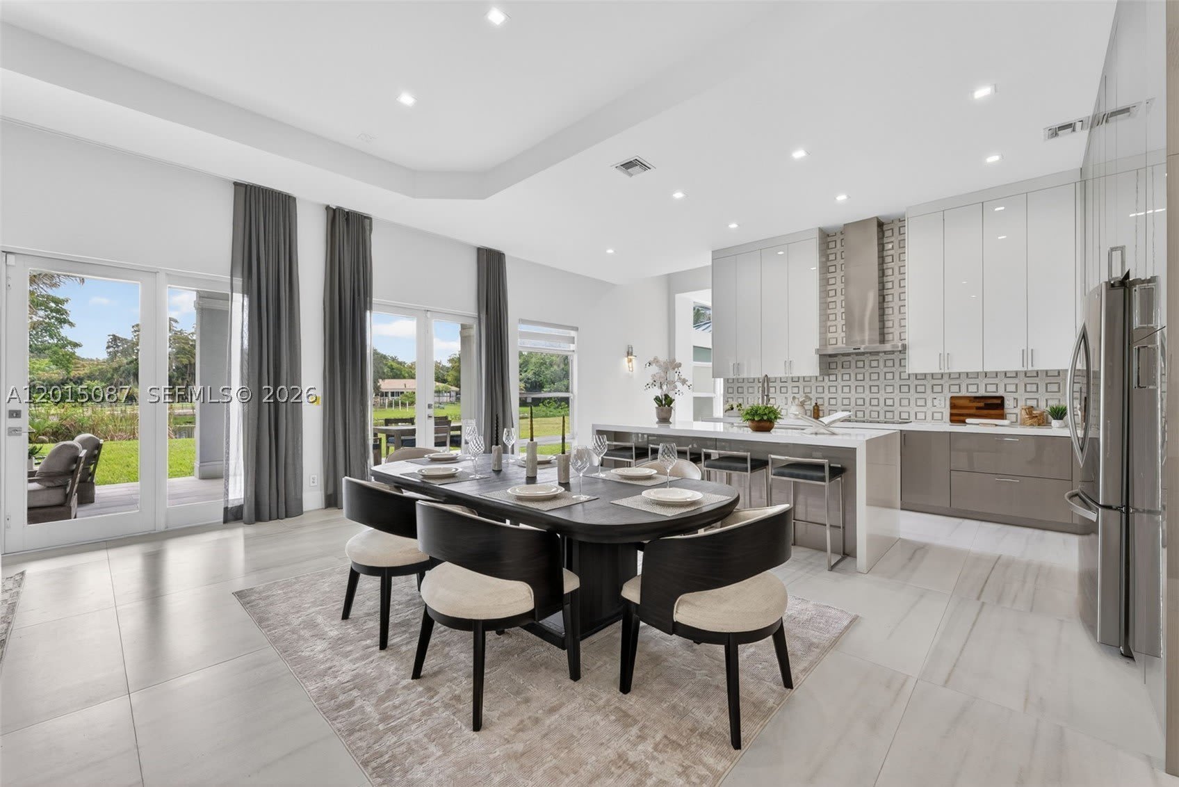 2400 SW 112th Ave – photo 1