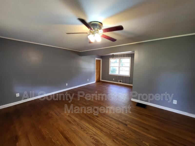 2759 Ellenwood Circle – photo 3