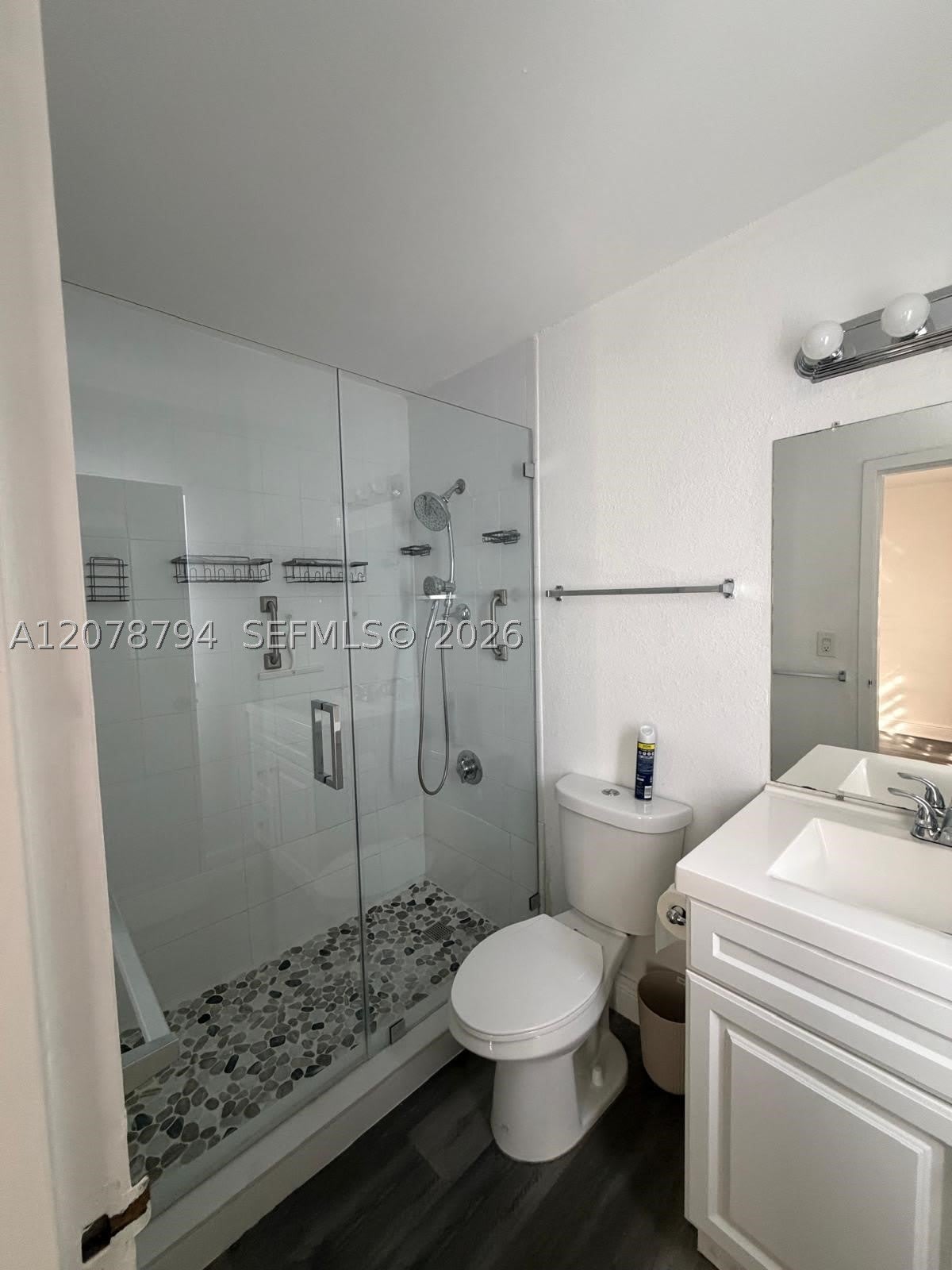 5201 Geneva Way 305 – photo 2