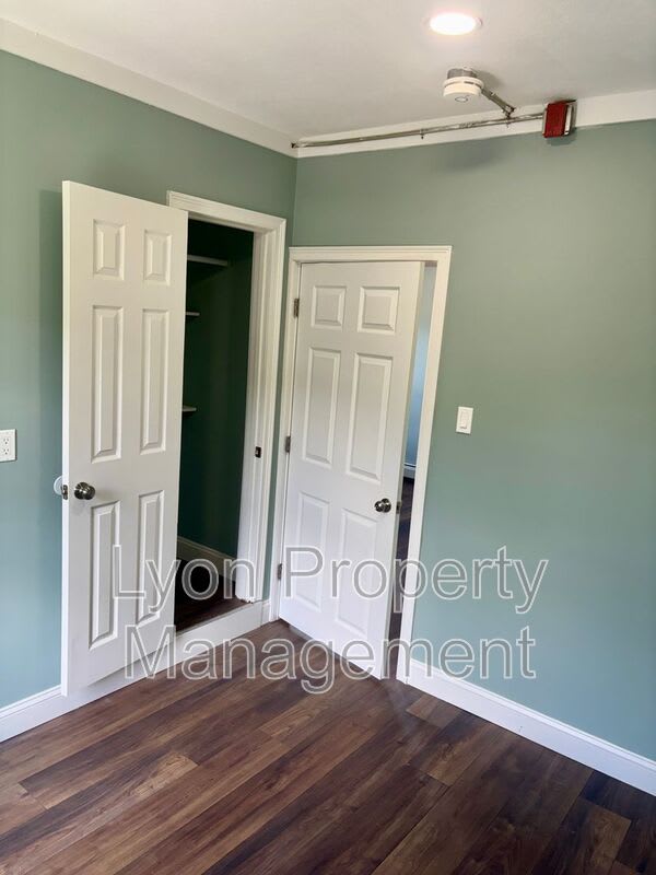 1 Grant Ave – photo 5