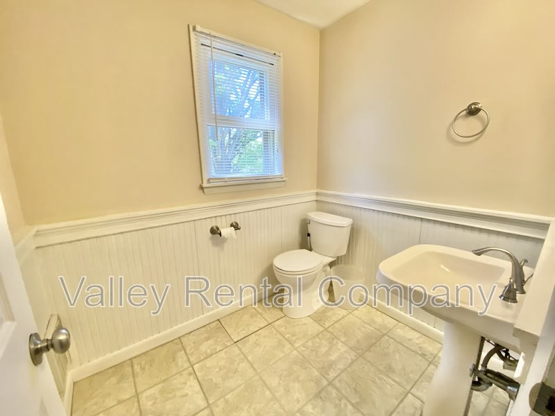 73 Rocky Hill Rd – photo 5