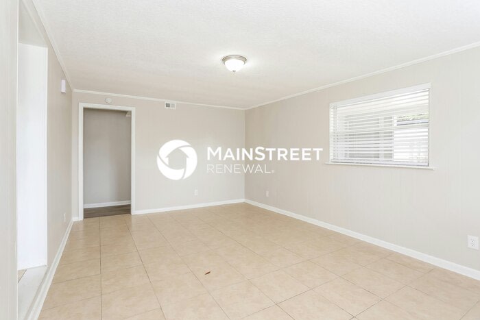 7037 Pellias Road – photo 3