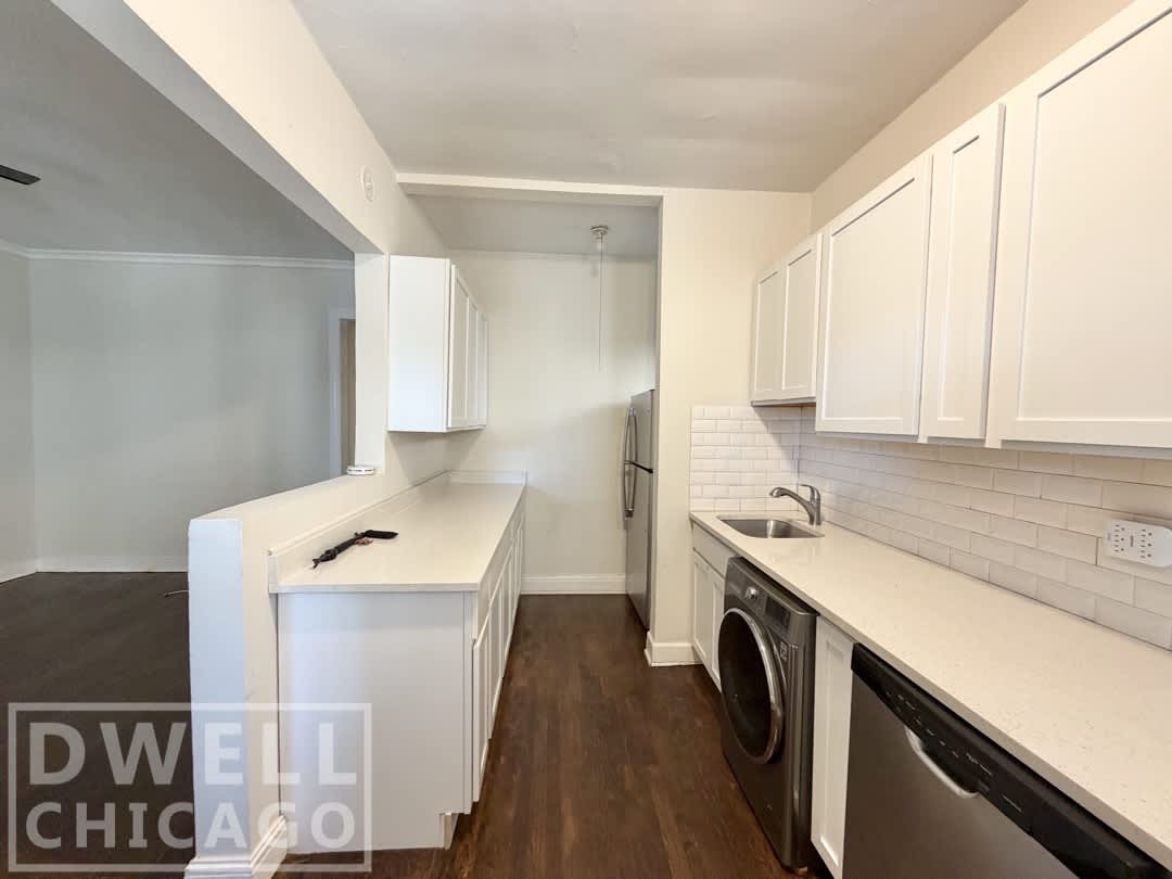 943 Judson Ave – photo 3