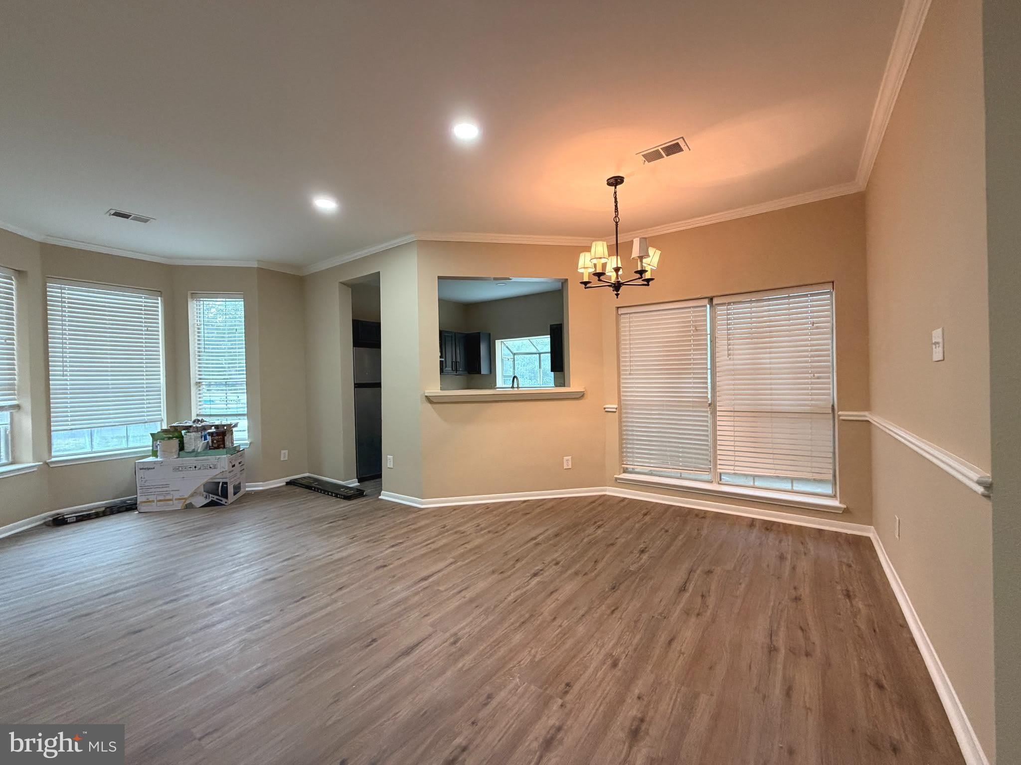 666 GATEWAY Drive SE – photo 4