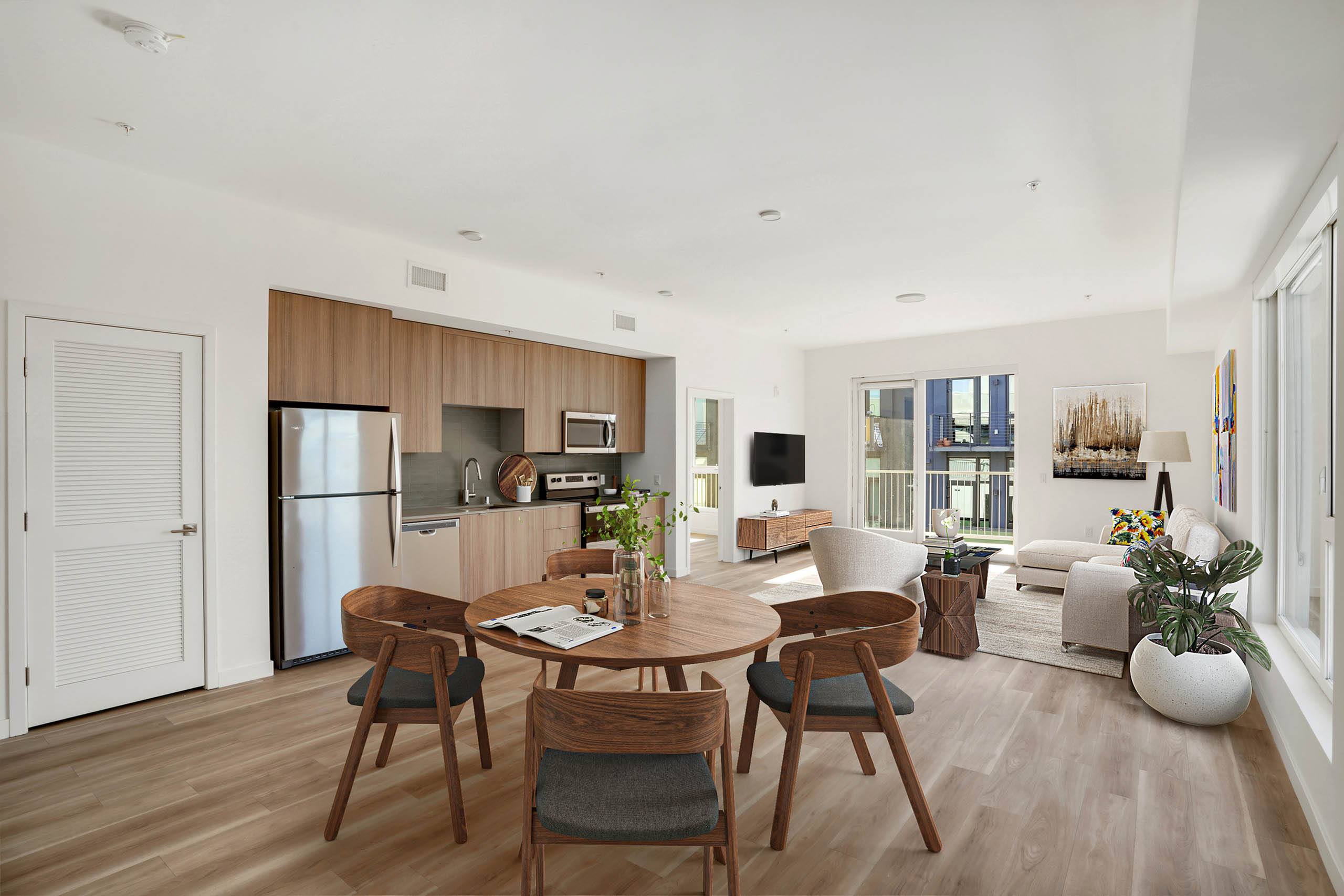 2221 Western – photo 3