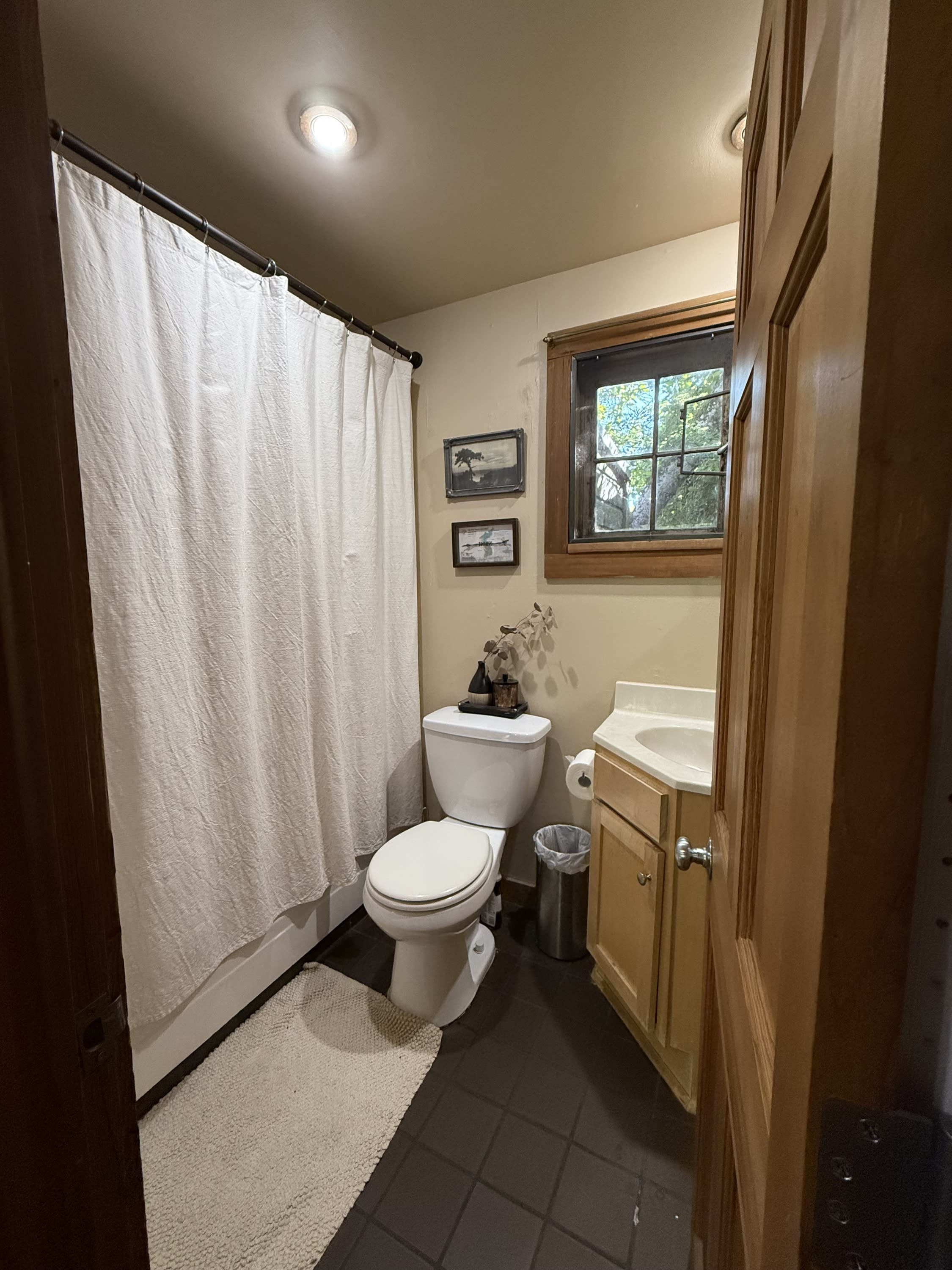 1276 East 20th Avenue – photo 4