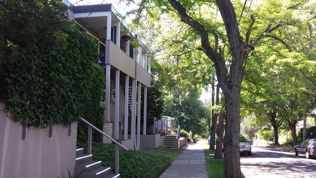Kalani Apartments – photo 1