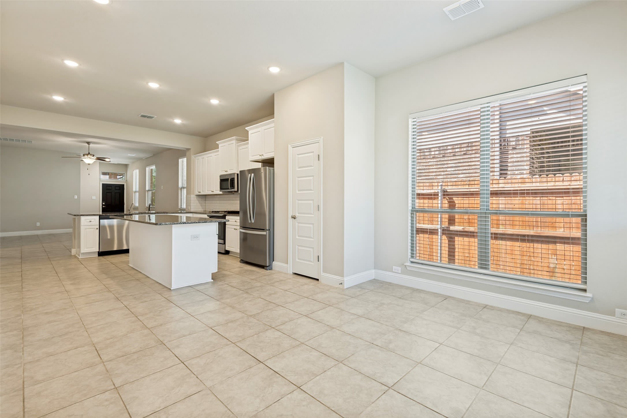 3909 Chesapeake Lane – photo 4