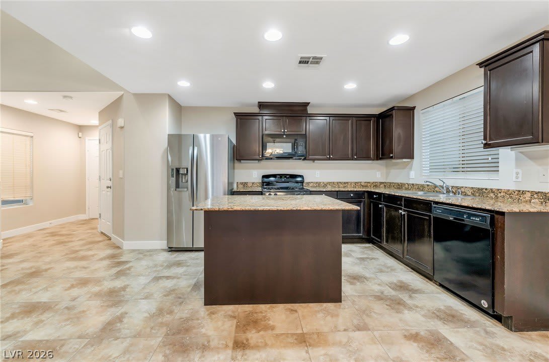 7853 Askew Place – photo 4