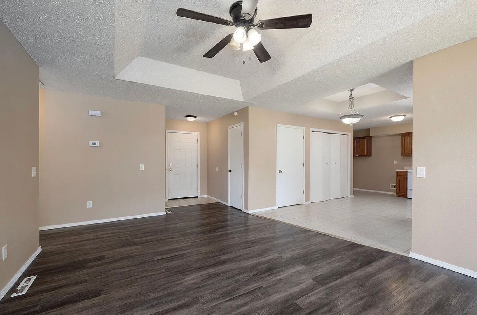 Available Now 3 bedroom 2 bath 2 car garage – photo 3