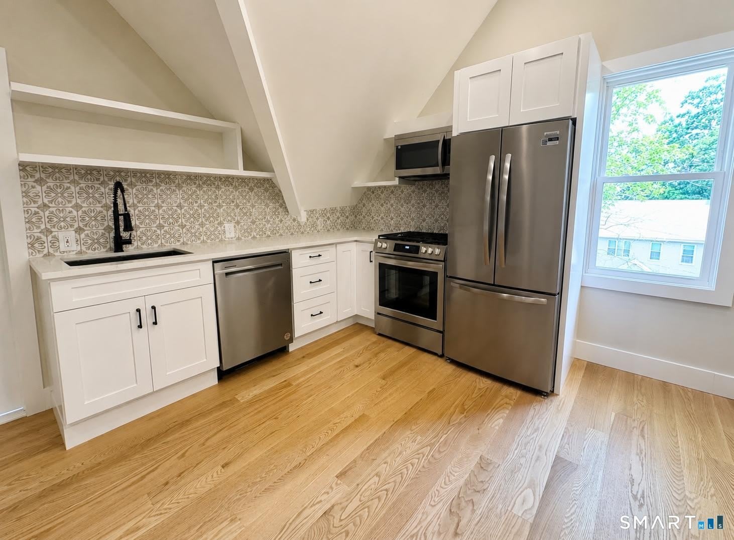 25 Quintard Avenue – photo 5