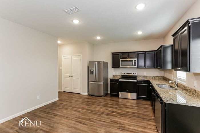 6212 Old Bridge Way – photo 3