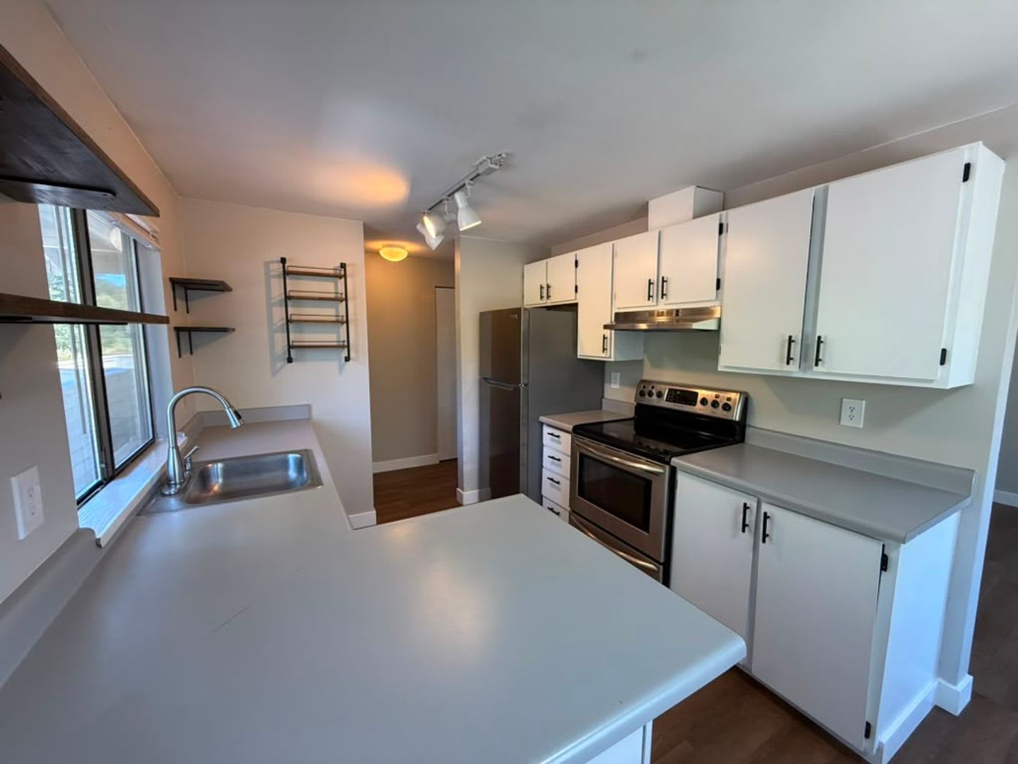 Updated 2BR Condo in Prime Bothell Location – photo 4