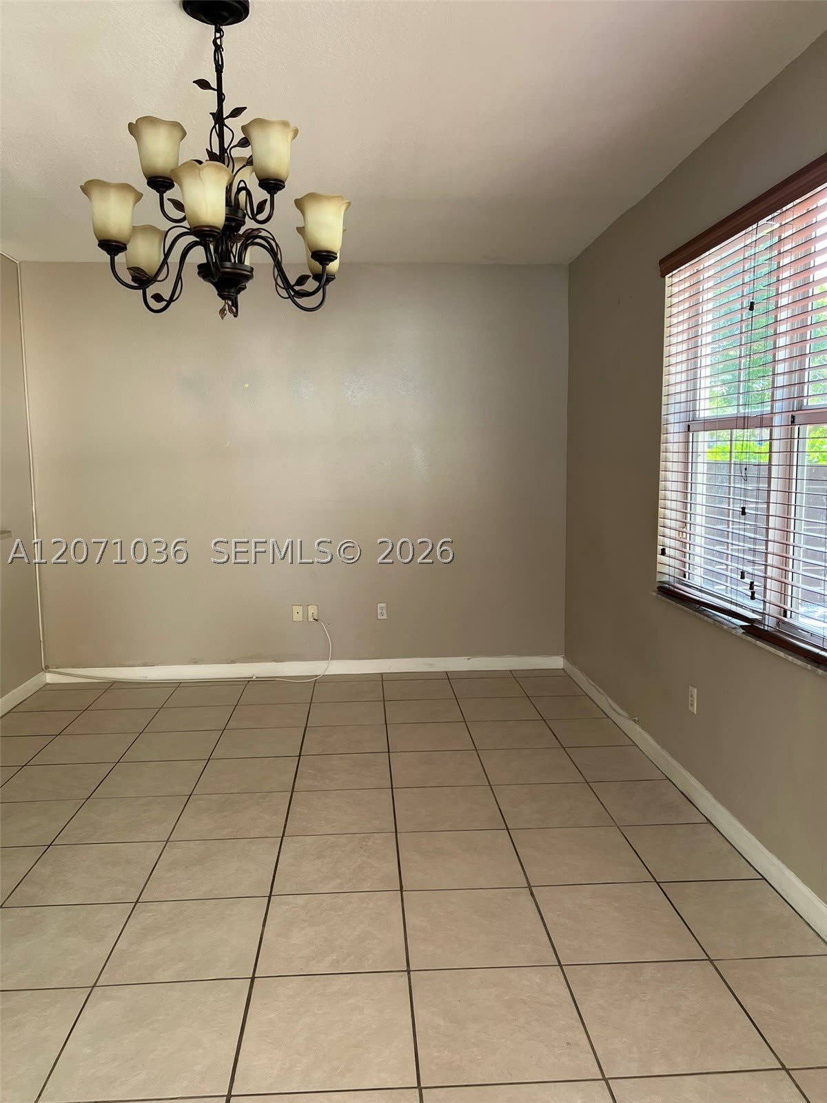 10861 NW 85th Ter – photo 4