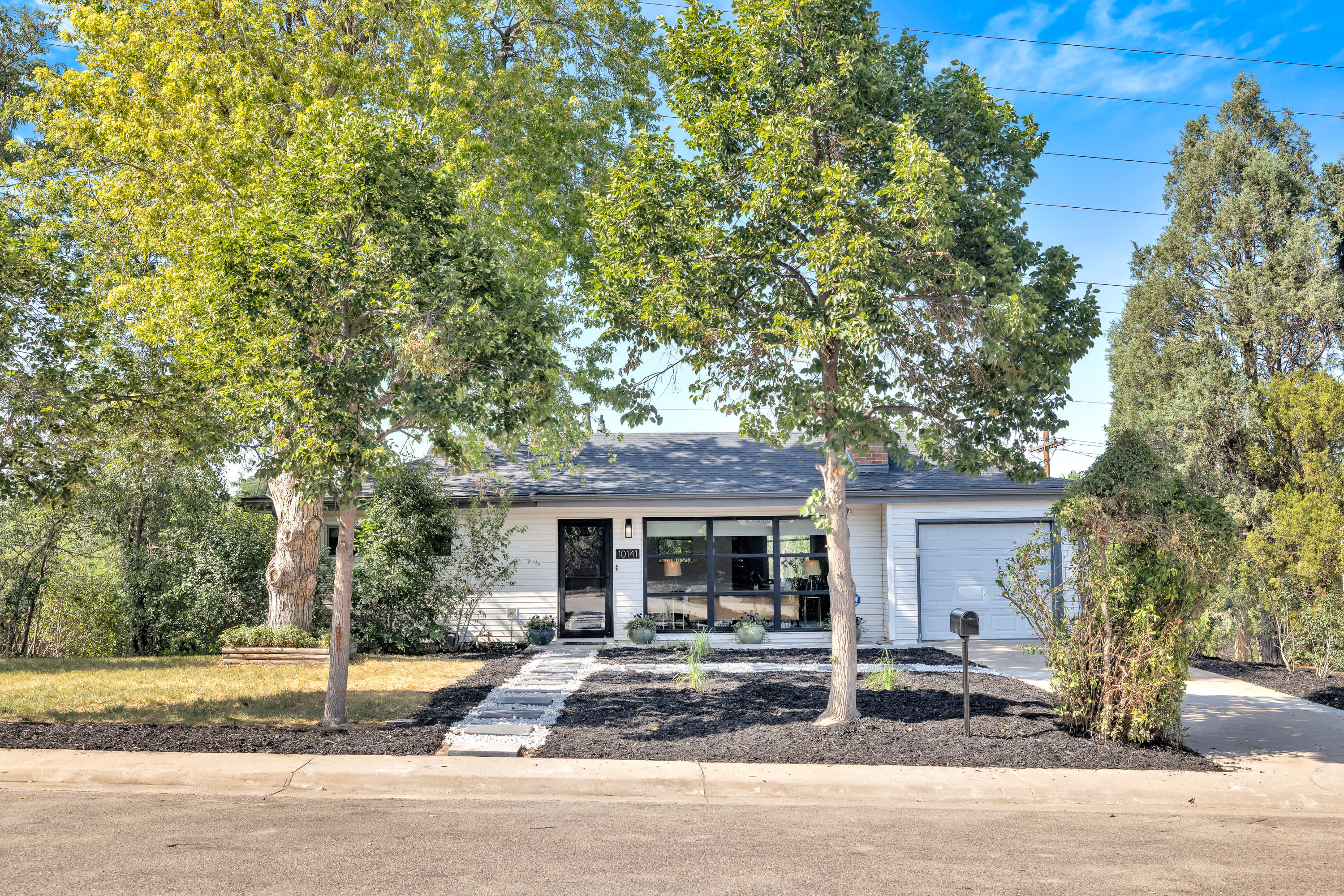 10141 West 9th Drive – photo 1