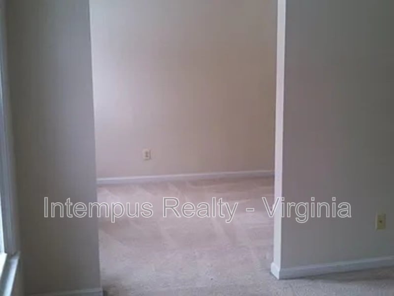 7140 Chesterfield Dr – photo 3