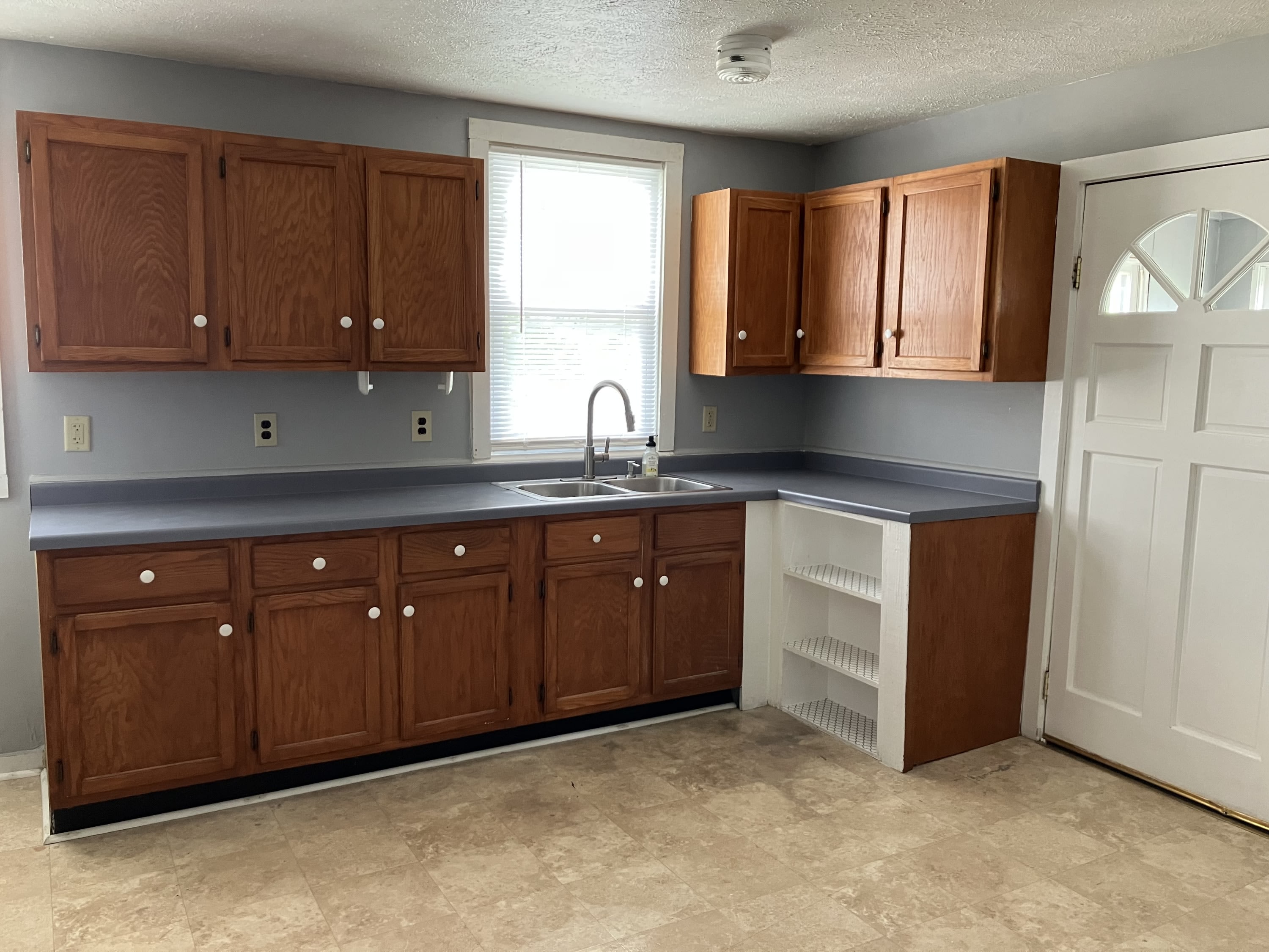 214 South Church Street – photo 2