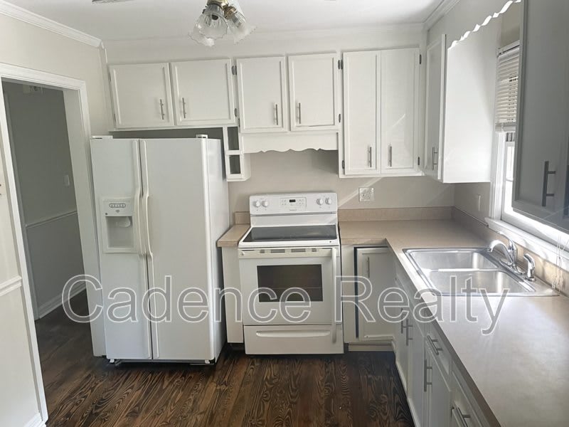 224 Wood Dale Drive – photo 4