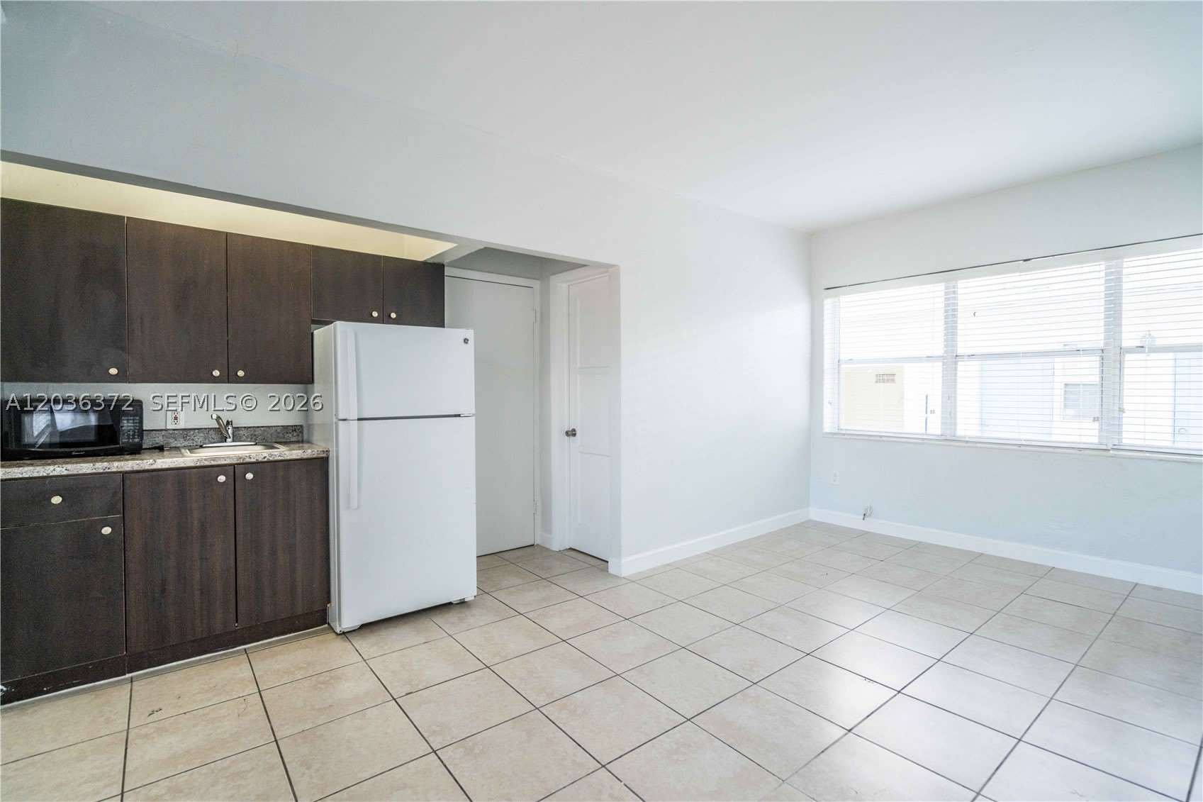 8315 Byron Ave – photo 3